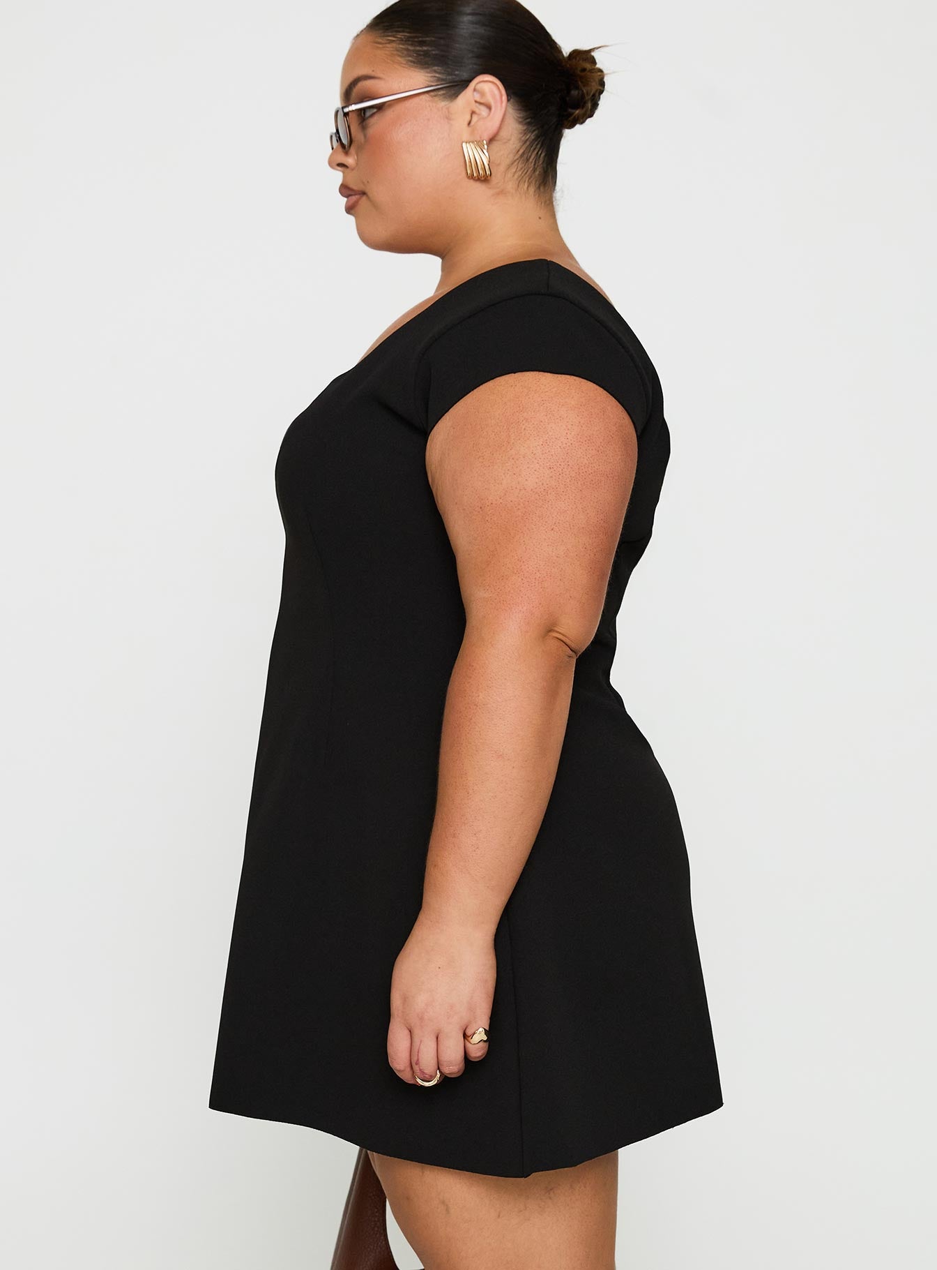 Sylvette Mini Dress Black Curve、mySite、solidvoid