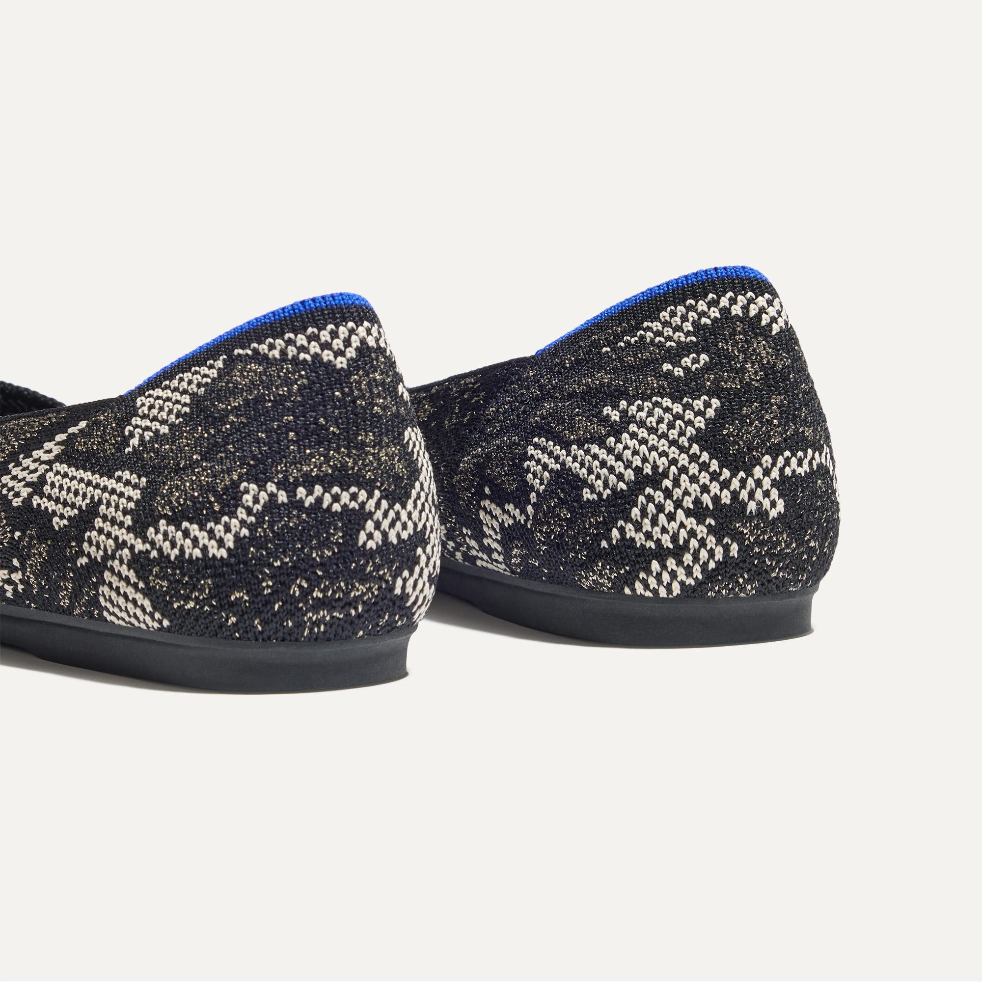  The Flat - Black Chantilly、mySite、preschool7hills