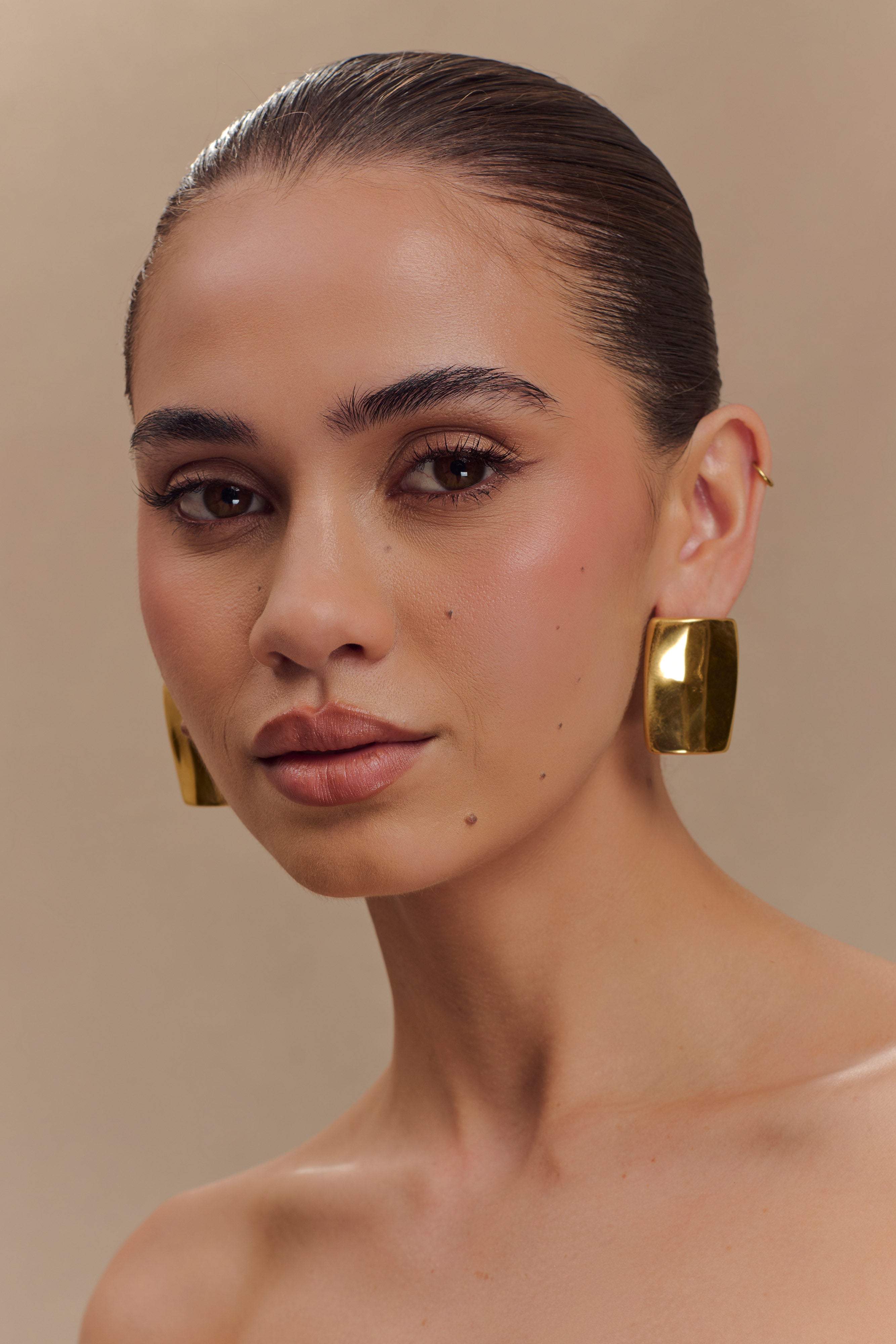 Georgia Rounded Rectangular Earrings - Gold、mySite、solidvoid