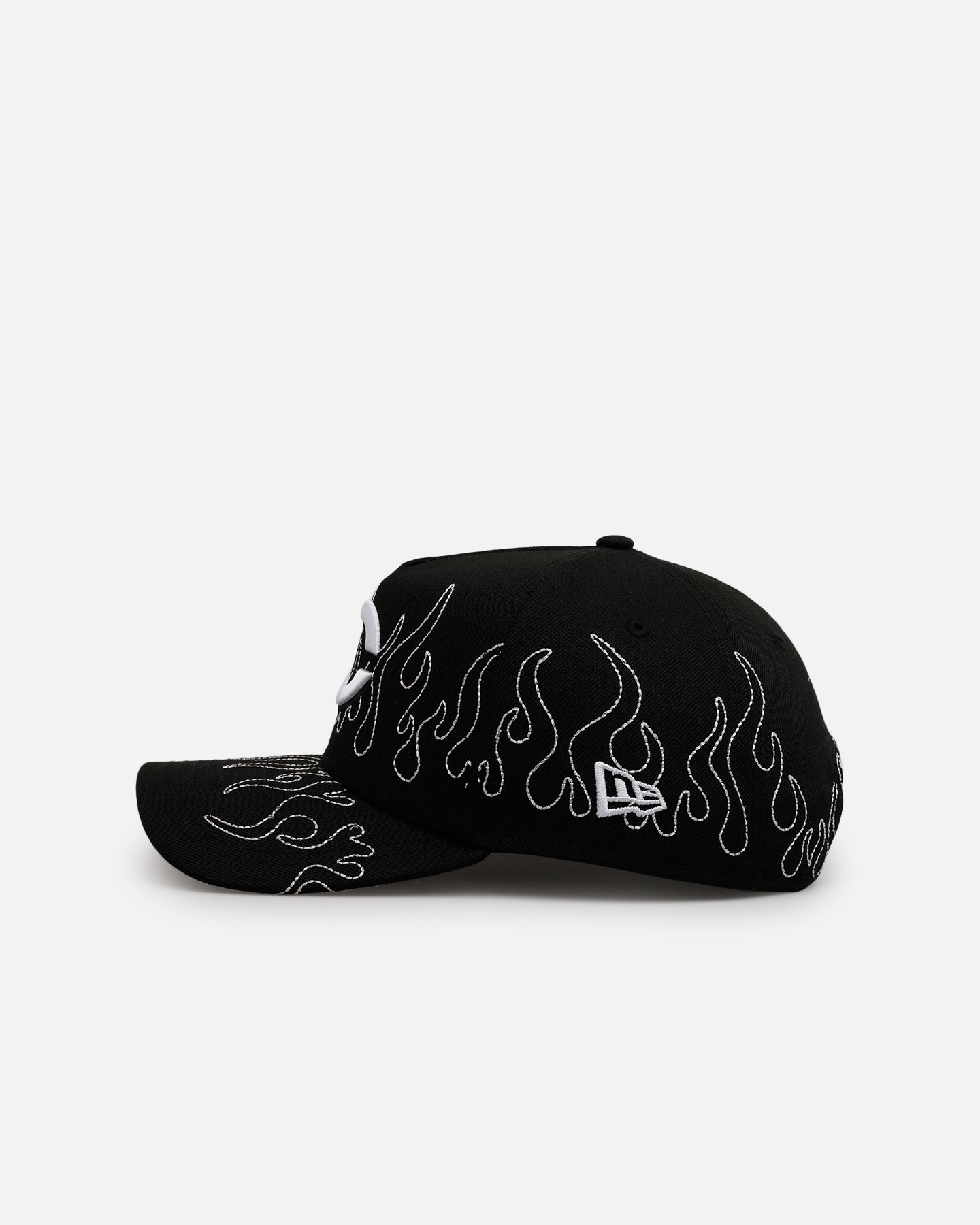New Era Cincinnati Reds 'Outline Flames' 9FORTY A-Frame Snapback Black、mySite、zt4zffjzw