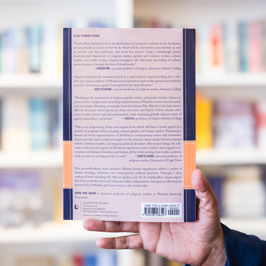 Veiled Superheroes : Islam, Feminism, and Popular Culture PB、mySite、topwebapps