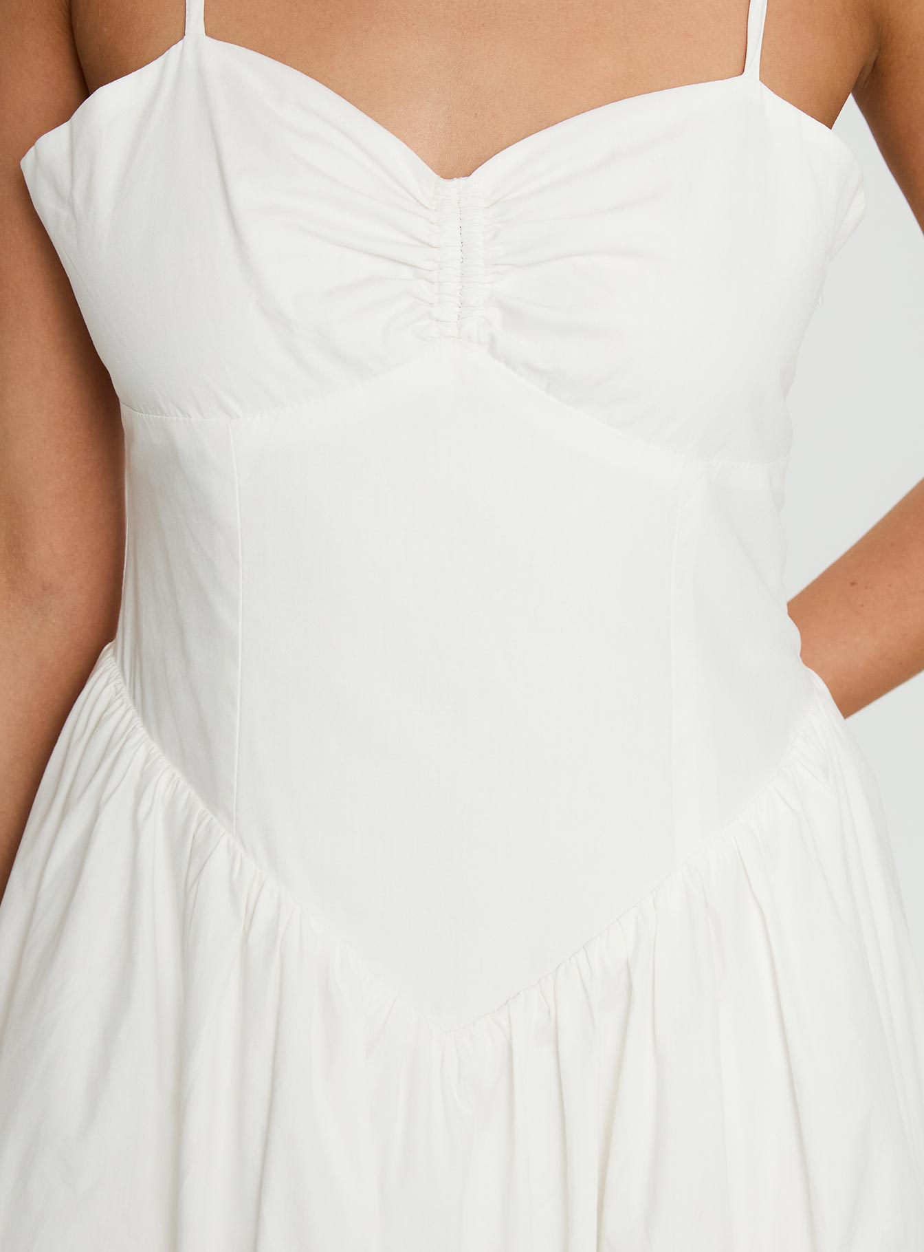 Ceremonious Maxi Dress White、mySite、solidvoid