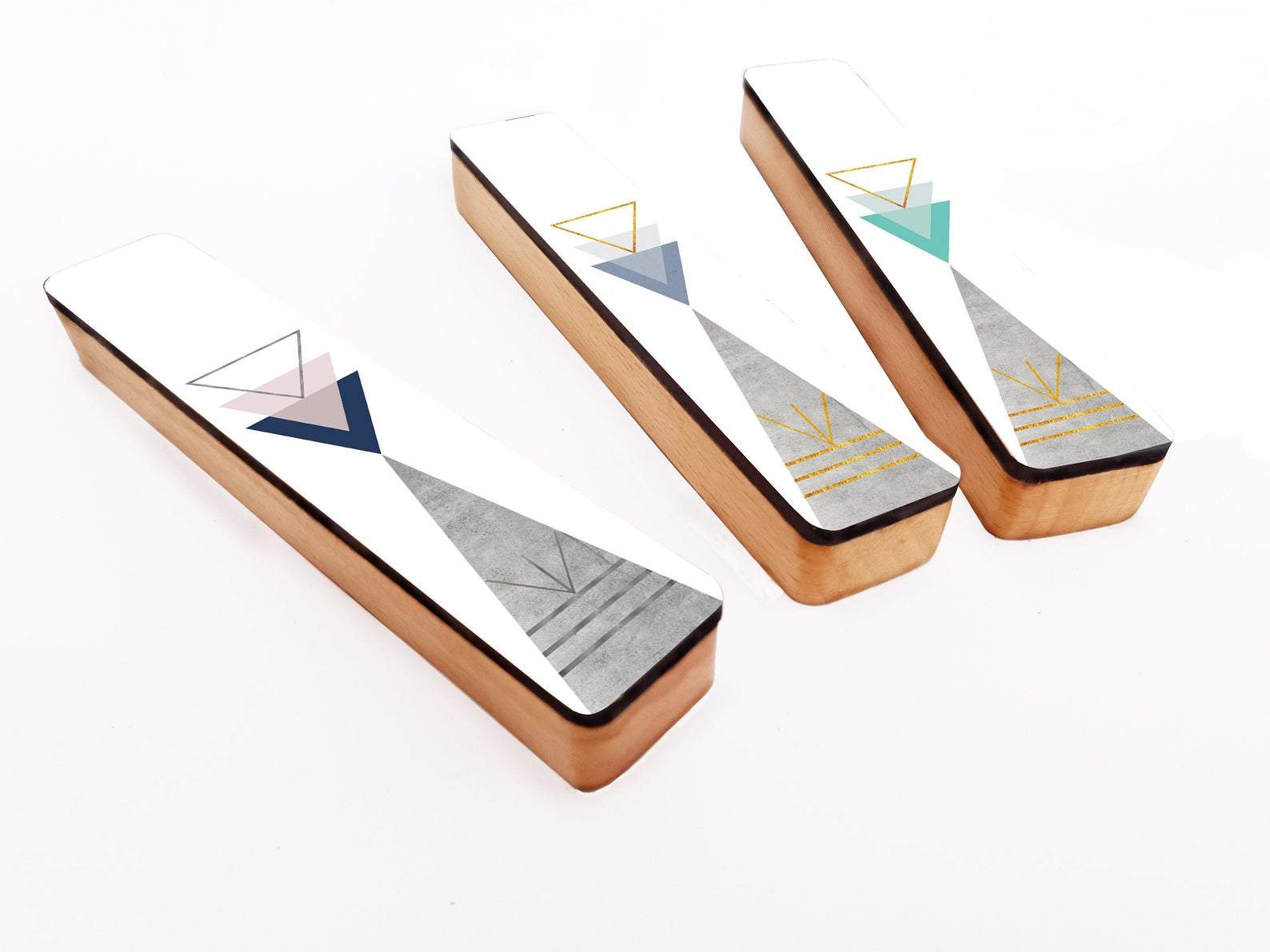 Triangle Geometric Mezuzah by Gala Studio - Pink, Blue or Green、mySite、topwebapps