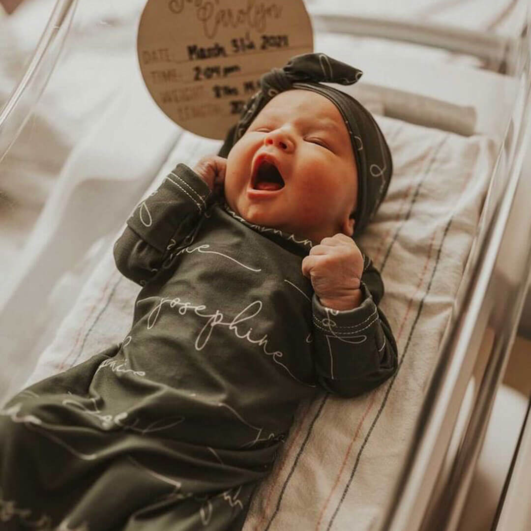  Solid Olive Personalized Newborn Baby Knot Gown、mySite、layawaytickets