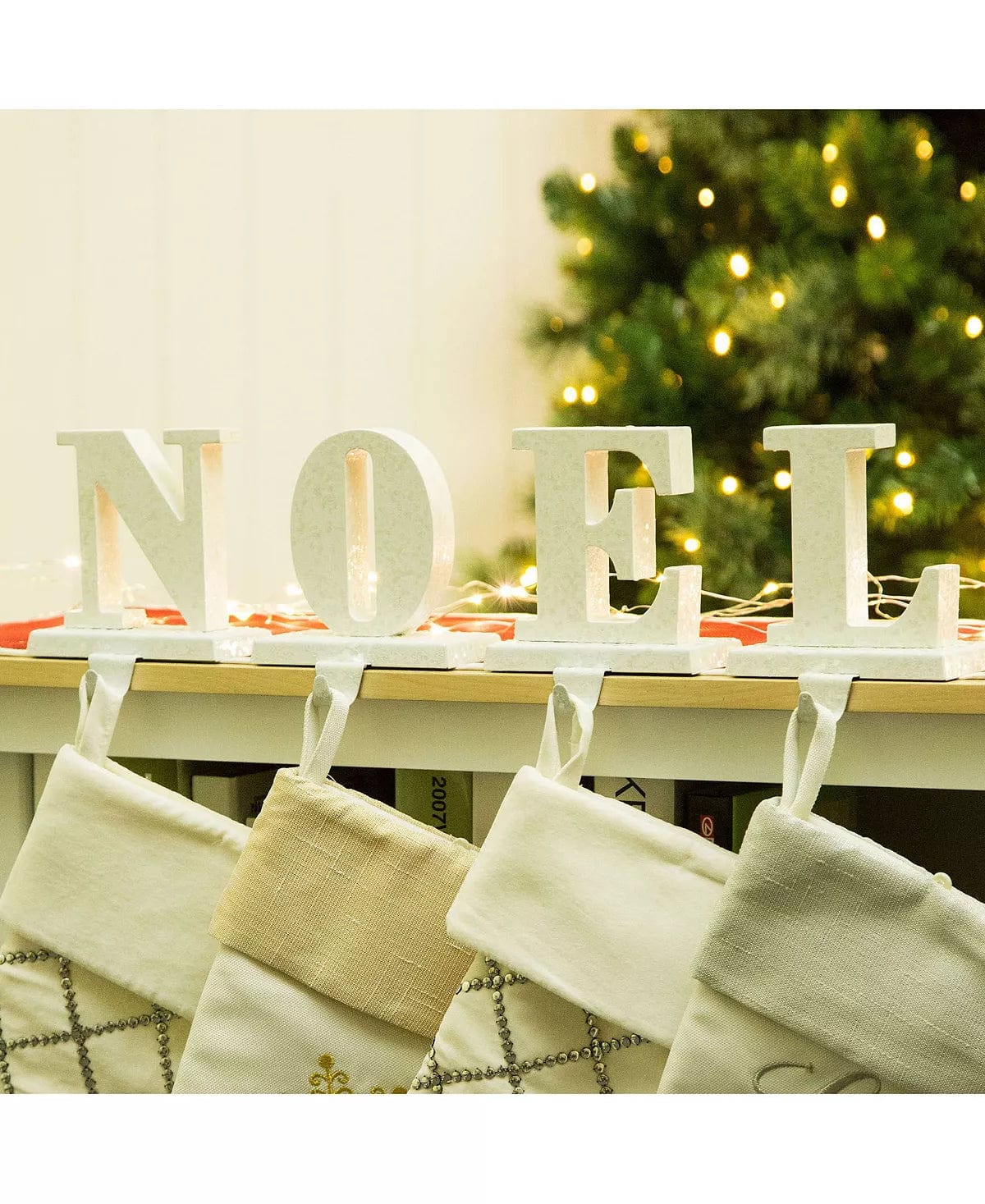 5.91 H Noel Stocking Traditional style Metal Holder 4pcs Set Imported、mySite、g9winljtr