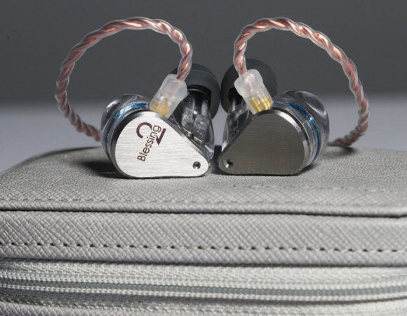 Headphone-Zone-Moondrop-Blessing 2