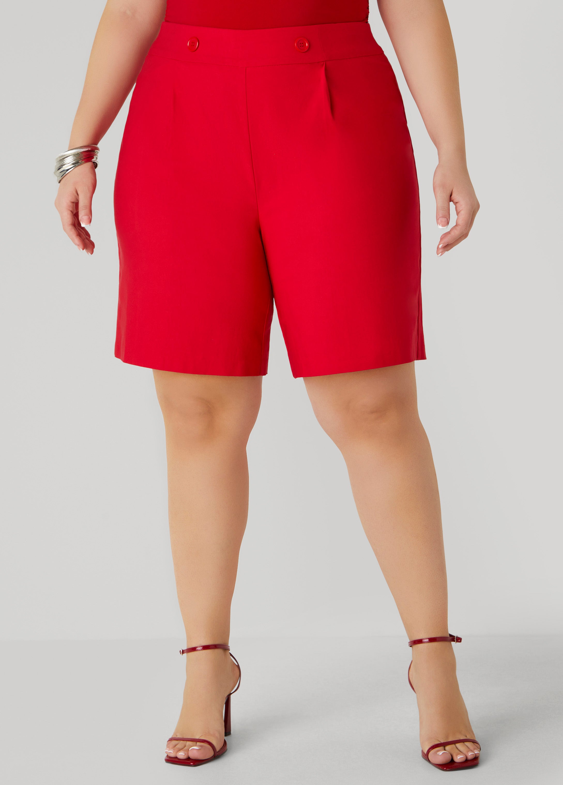 Button Embellished Shorts、mySite、bengalsvssteelers