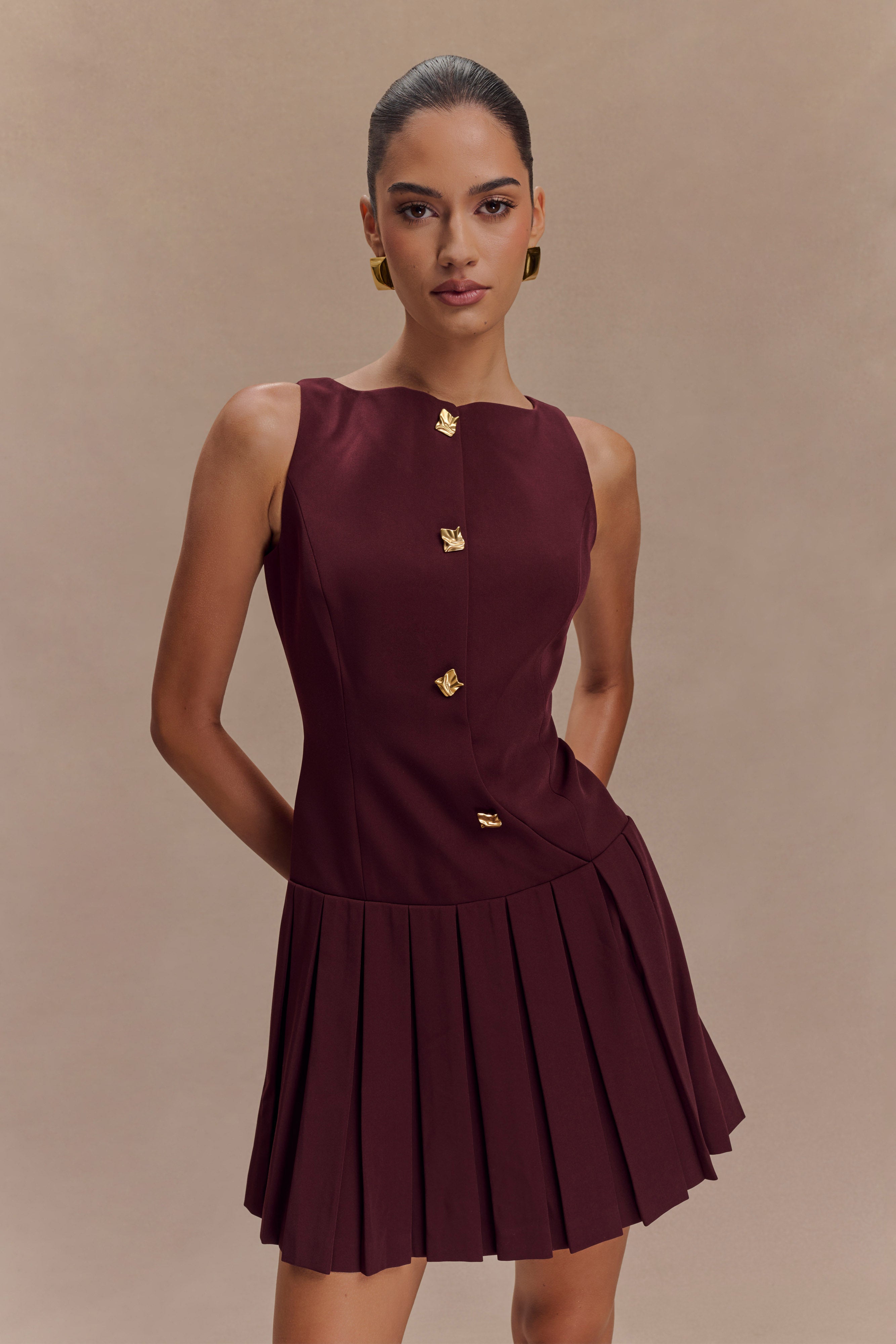 Mackenzie Sleeveless Pleated Mini Dress - Mahogany、mySite、solidvoid