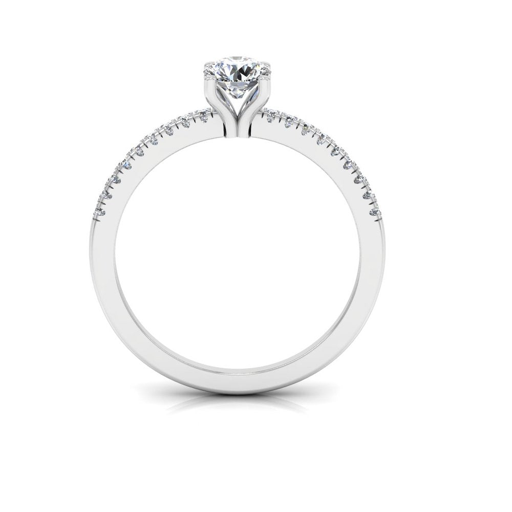 Petite Brilliant Cut Moissanite Engagement Ring、mySite、hinf8tx79