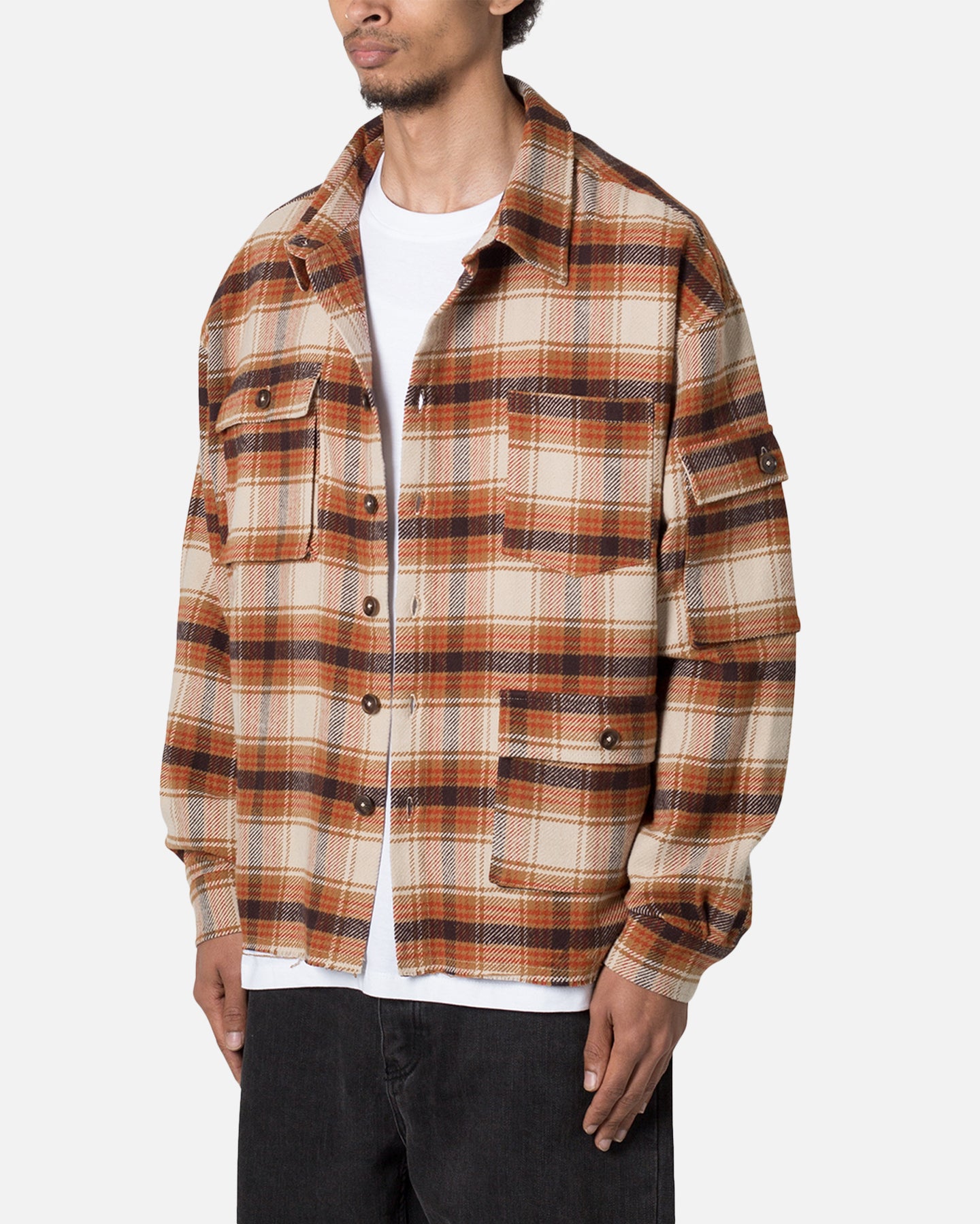 {product_title} - {shop_name}