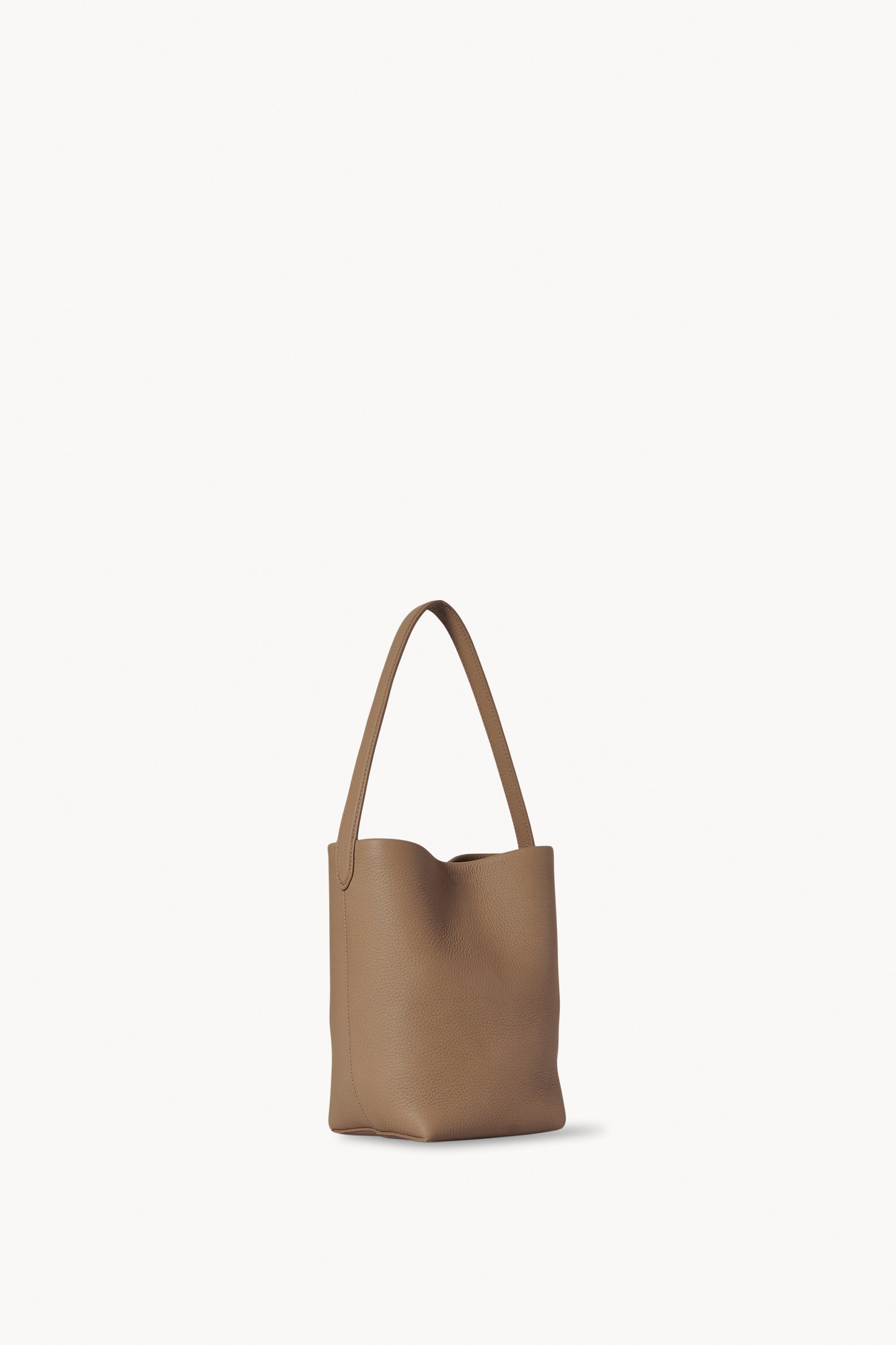Small N/S Park Tote Bag in Leather、mySite、aoinhome