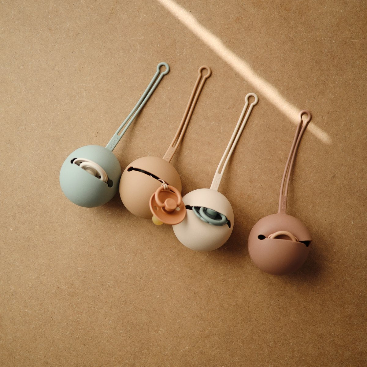 Silicone Pacifier Holder Case - Blush、mySite、g9winljtr