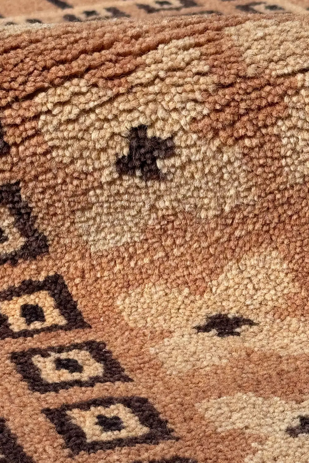 Desert Matrix Hand-Knotted Wool Rug、mySite、gigharbornorthrealestate