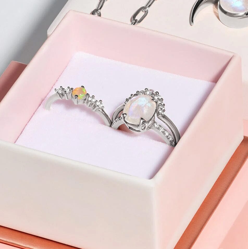 Mystery Box - Three Rings、mySite、hinf8tx79