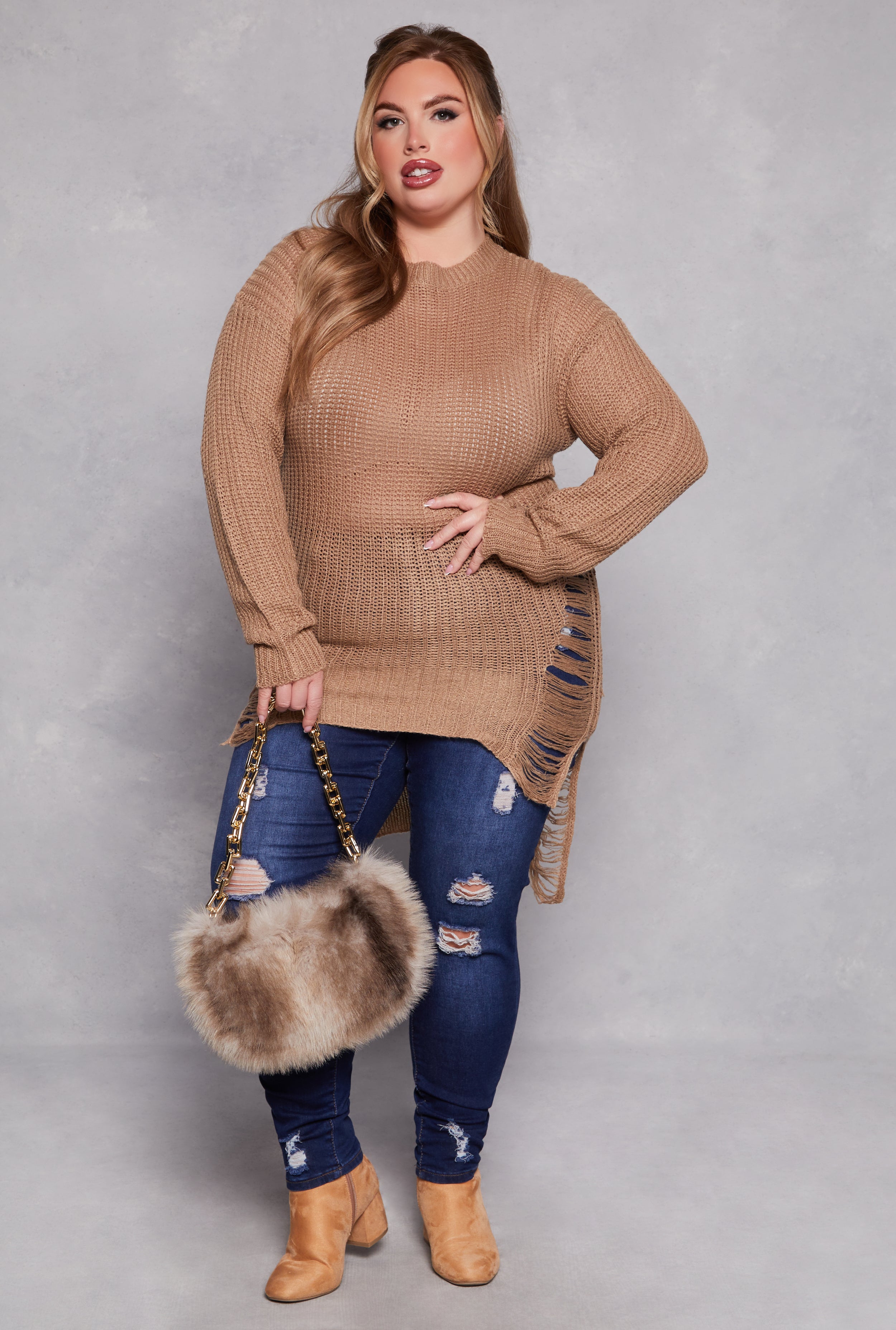 Plus Size Distressed Crew Neck Sweater、mySite、camillekostekn