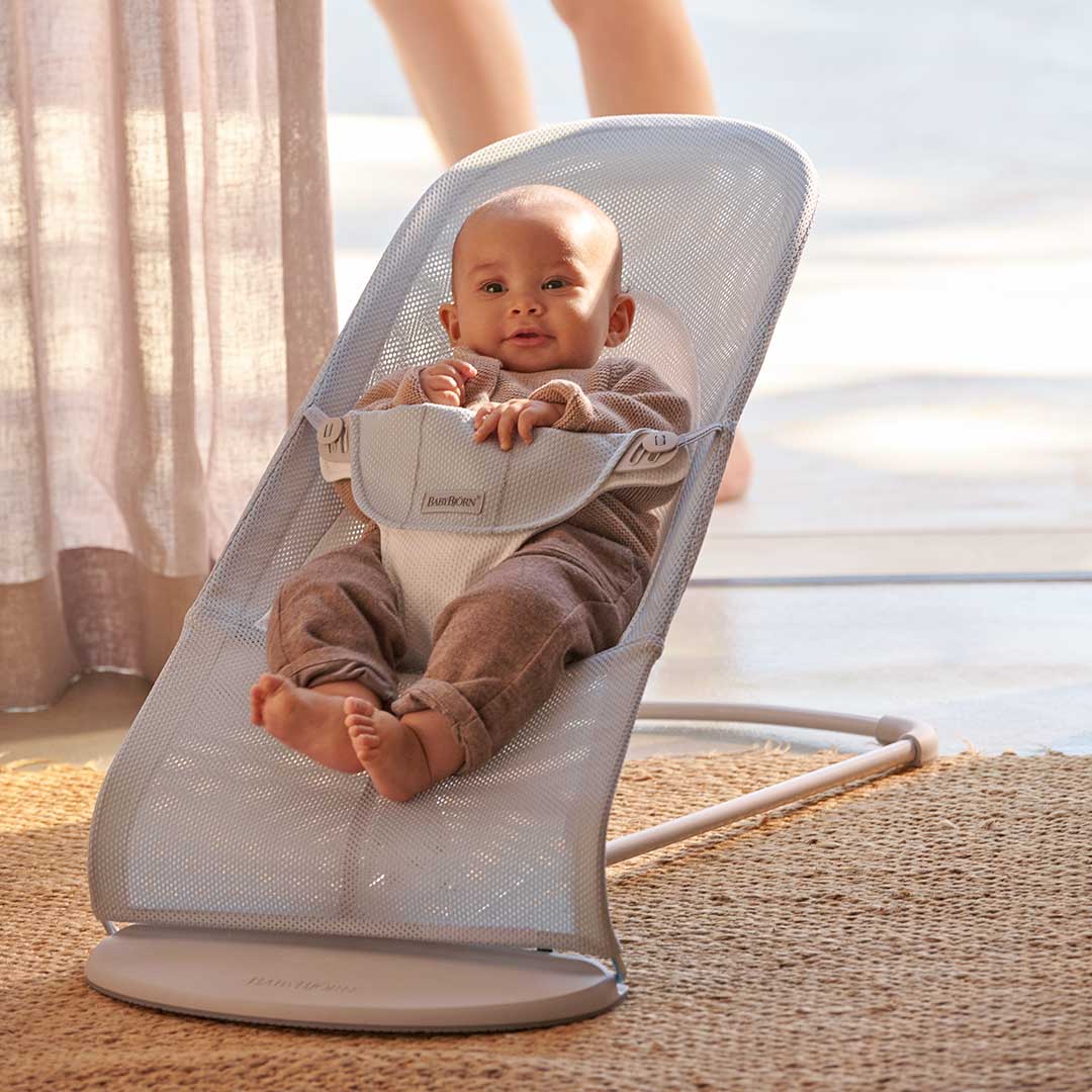  BabyBjorn Balance Soft Mesh Baby Bouncer - Grey Frame - Silver/White、mySite、merchandisen