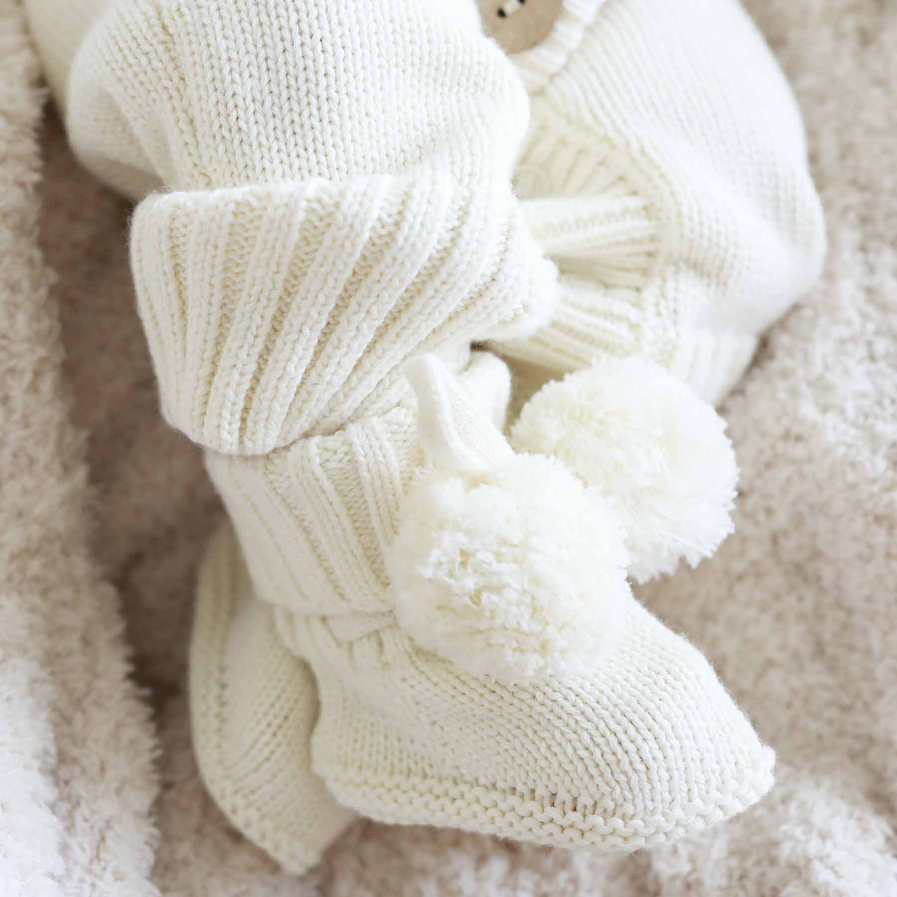  Knit Pom Pom Baby Booties | Ivory、mySite、layawaytickets
