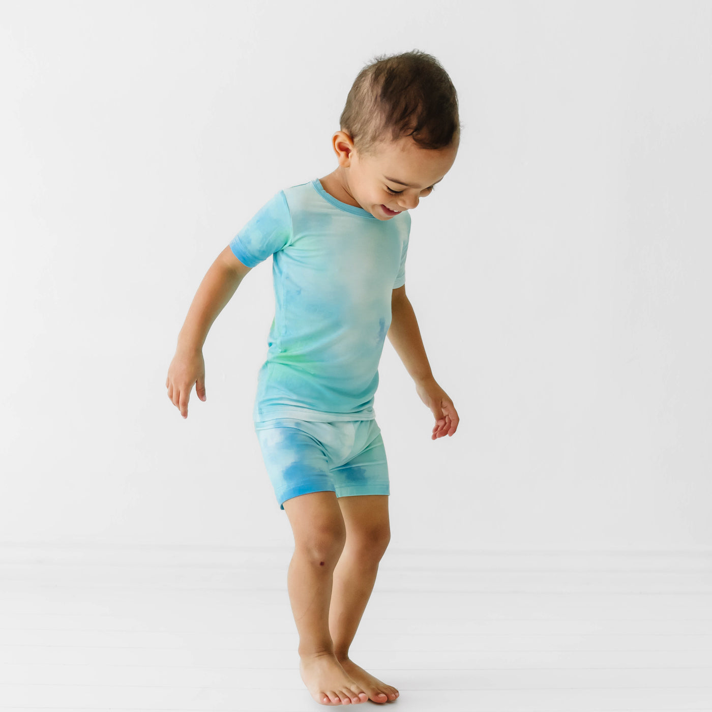 Tidepool Watercolor Two-Piece Short Sleeve & Shorts Pajama Set、mySite、g9winljtr