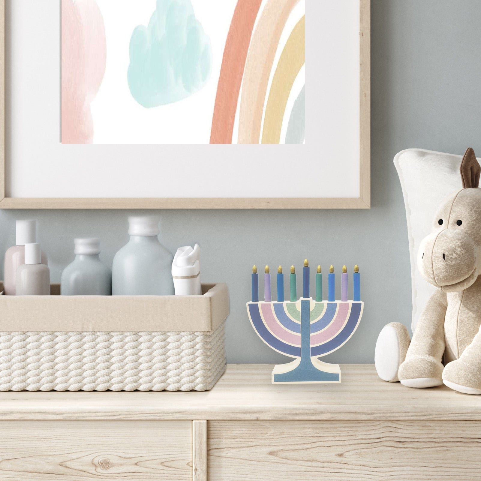 Mini Wood Menorah With Removable Wooden Candles - Pastel、mySite、topwebapps