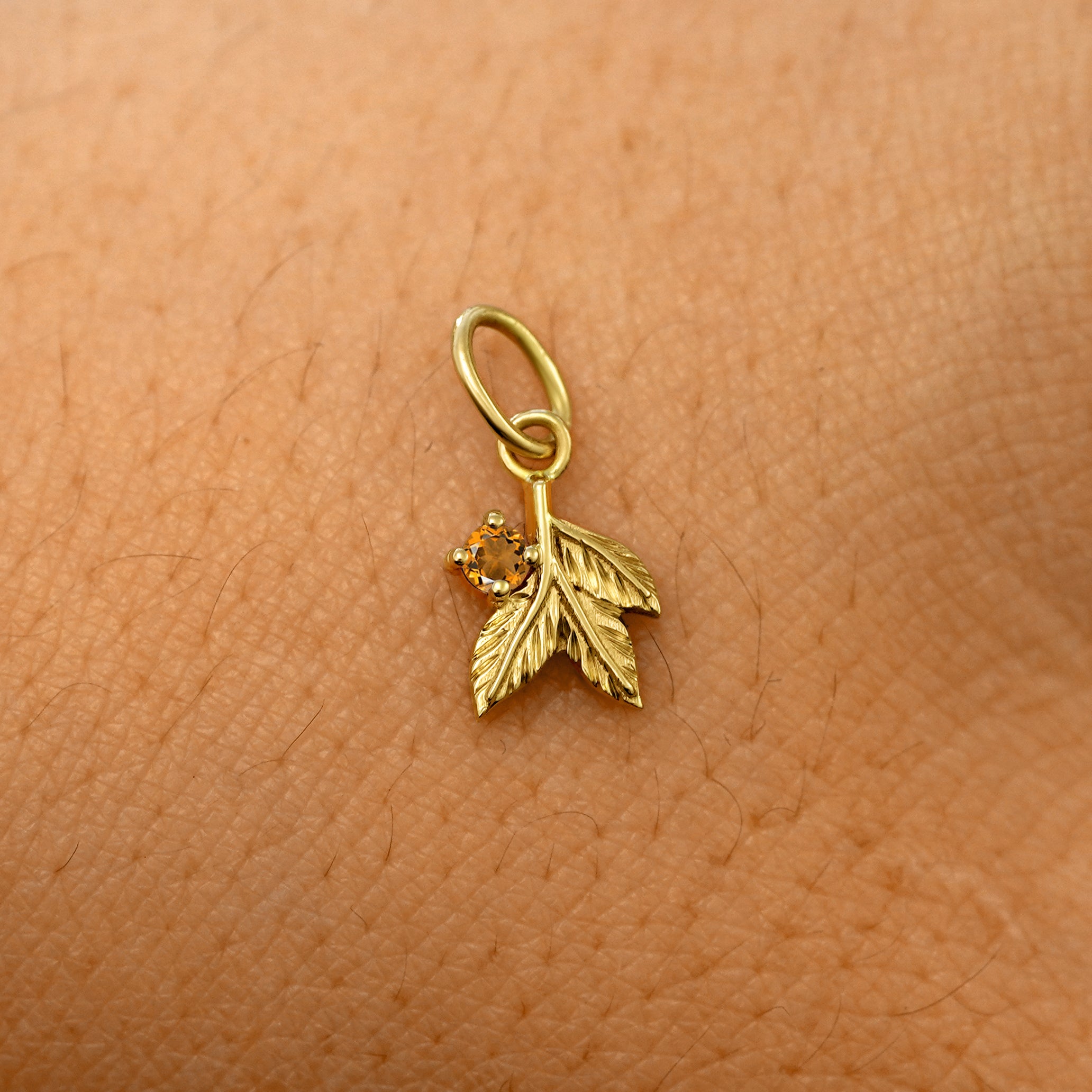 Gemstone 3 Leaves Charm、mySite、hinf8tx79