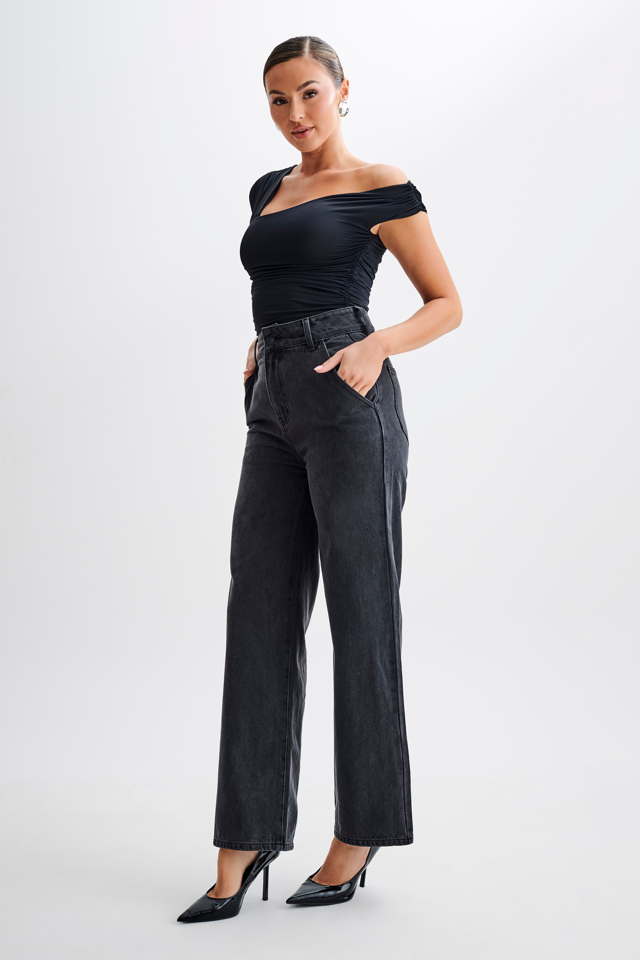 Nicki Cut Out Sleeveless Top - Black、mySite、solidvoid