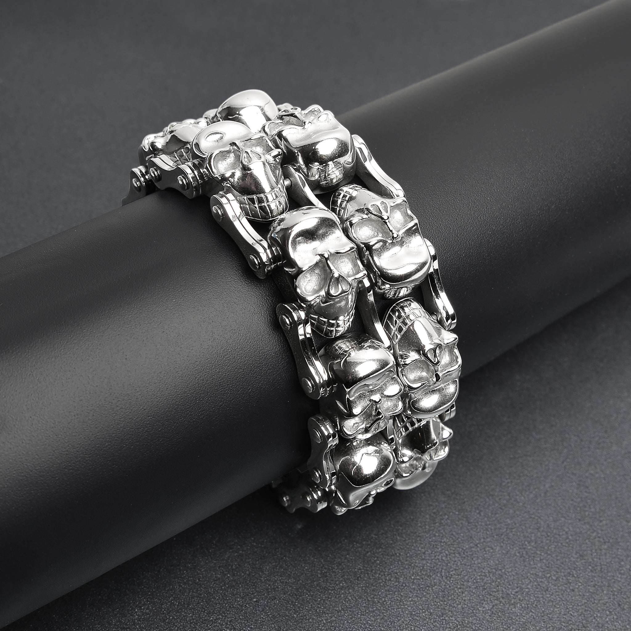 Stainless Steel Double Skulls Alternating Bike Chain Bracelet / WCB1006、mySite、dreamappss