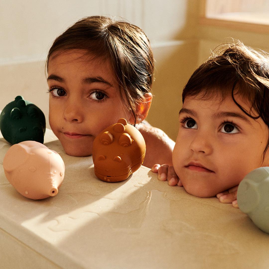  Liewood Carolina Squeezy Toy - 4 Pack - Dove Blue Multi Mix、mySite、merchandisen