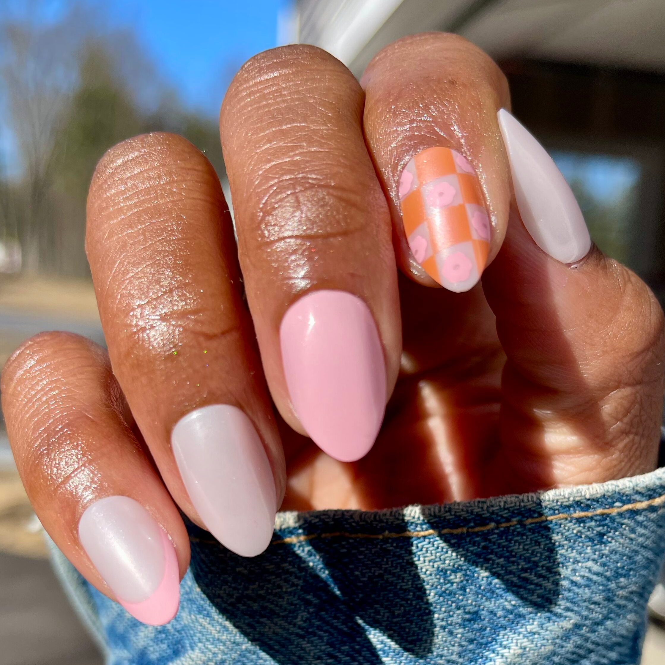 Chrome Flower Mixed Pack - Press-On | Medium | Almond、mySite、solidvoid