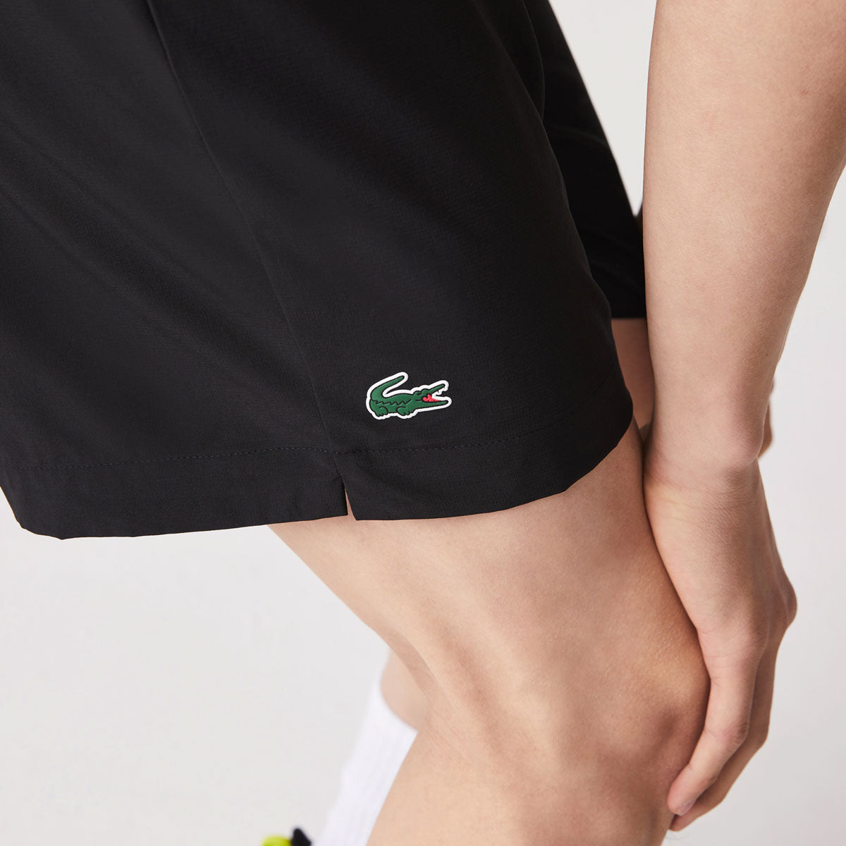 Lacoste Men's Ultra Light Short 8-inch (Black/White)