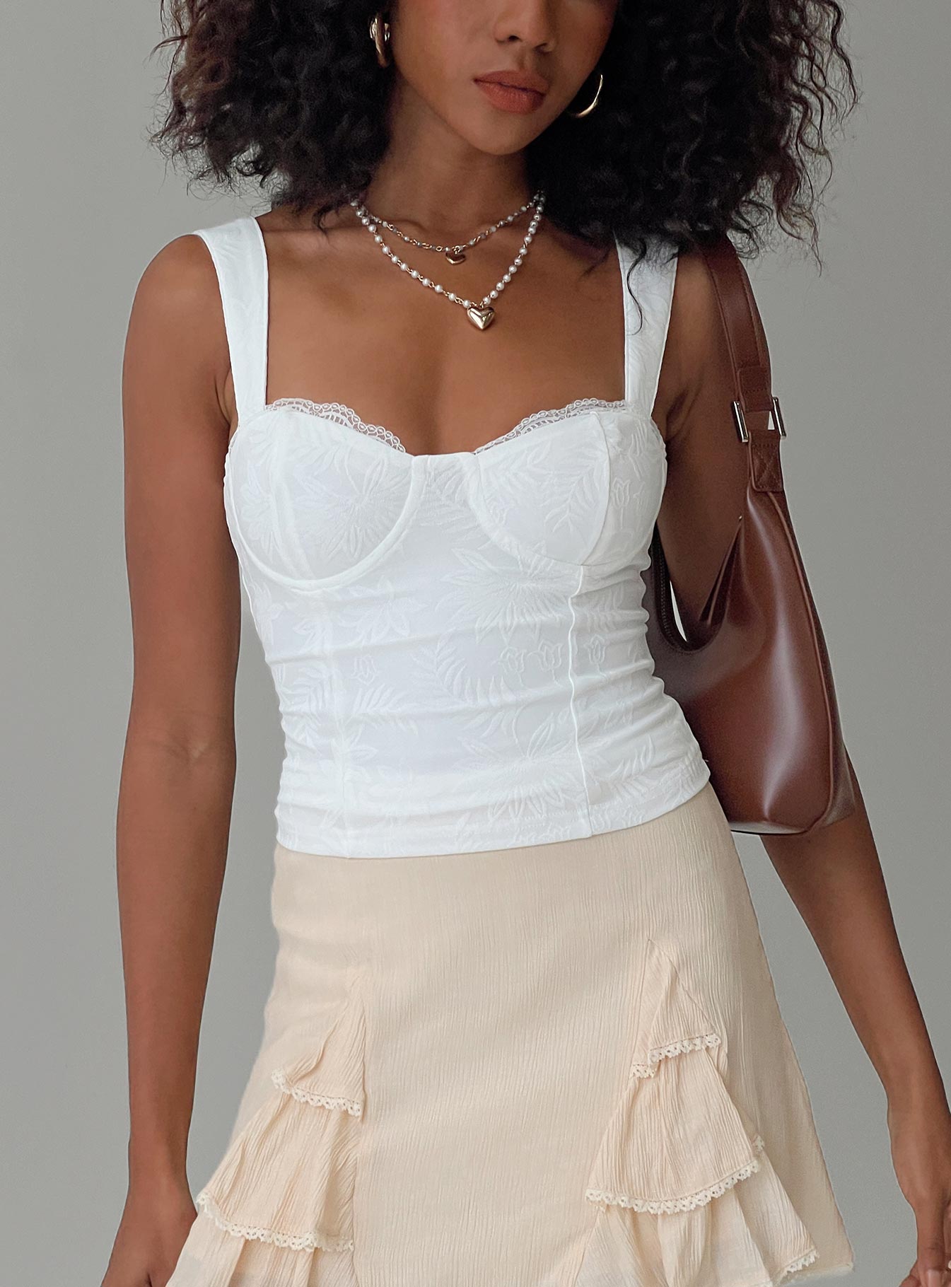 Hazeel Top White、mySite、solidvoid