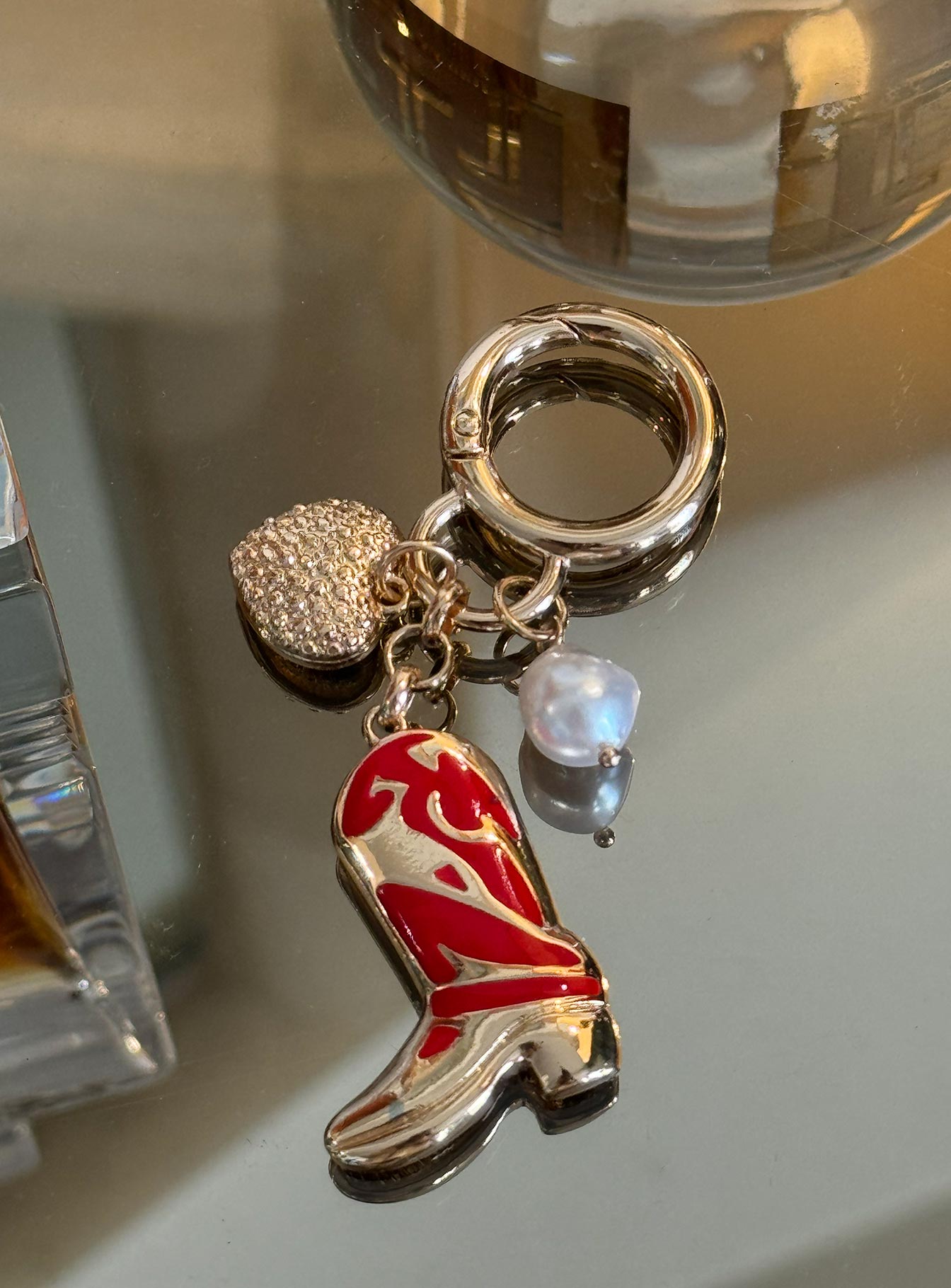 Such A Charmer Keyring Gold、mySite、solidvoid