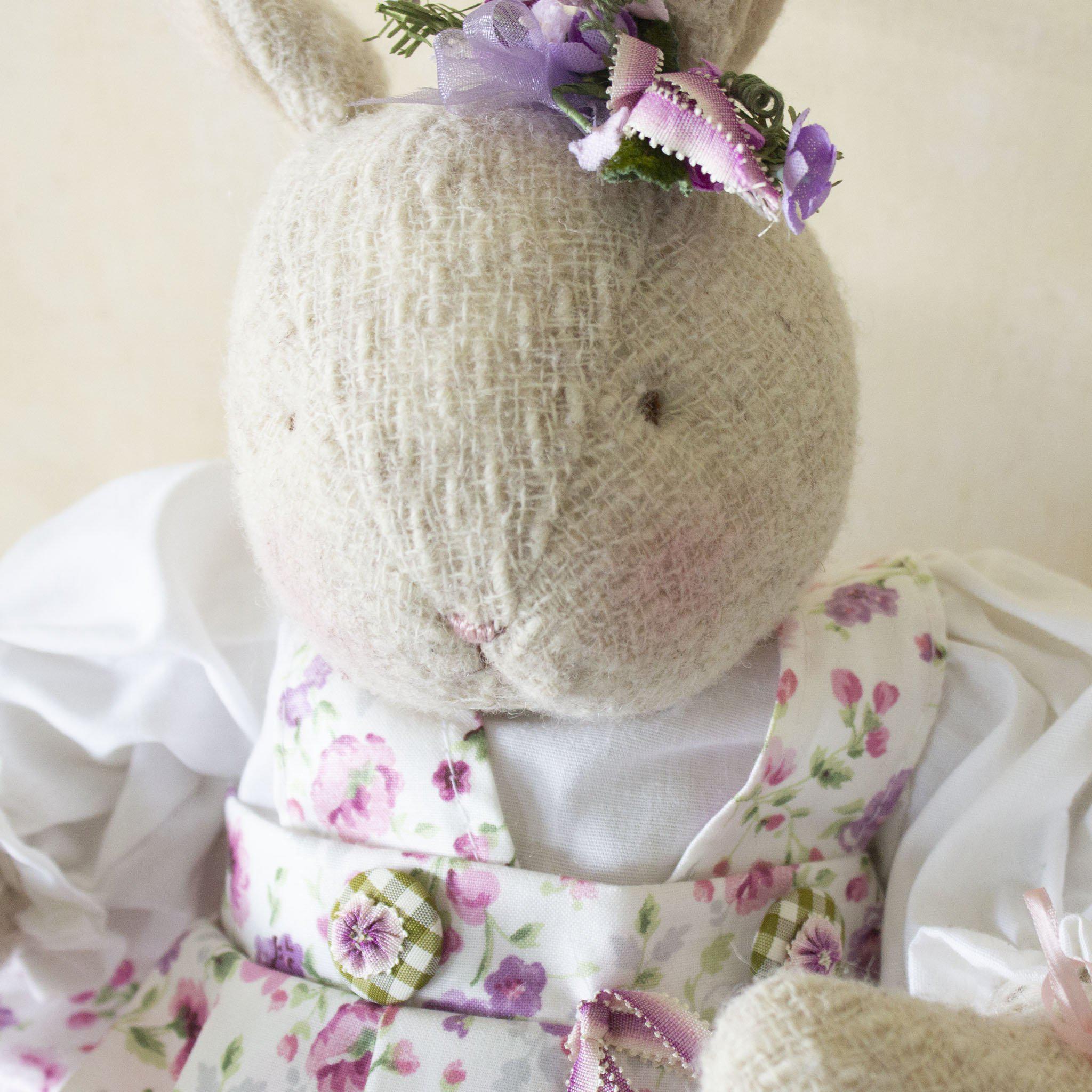 RETIRED - Hutch Studio - Josey Posey - One Of A Kind Bunny、mySite、g9winljtr