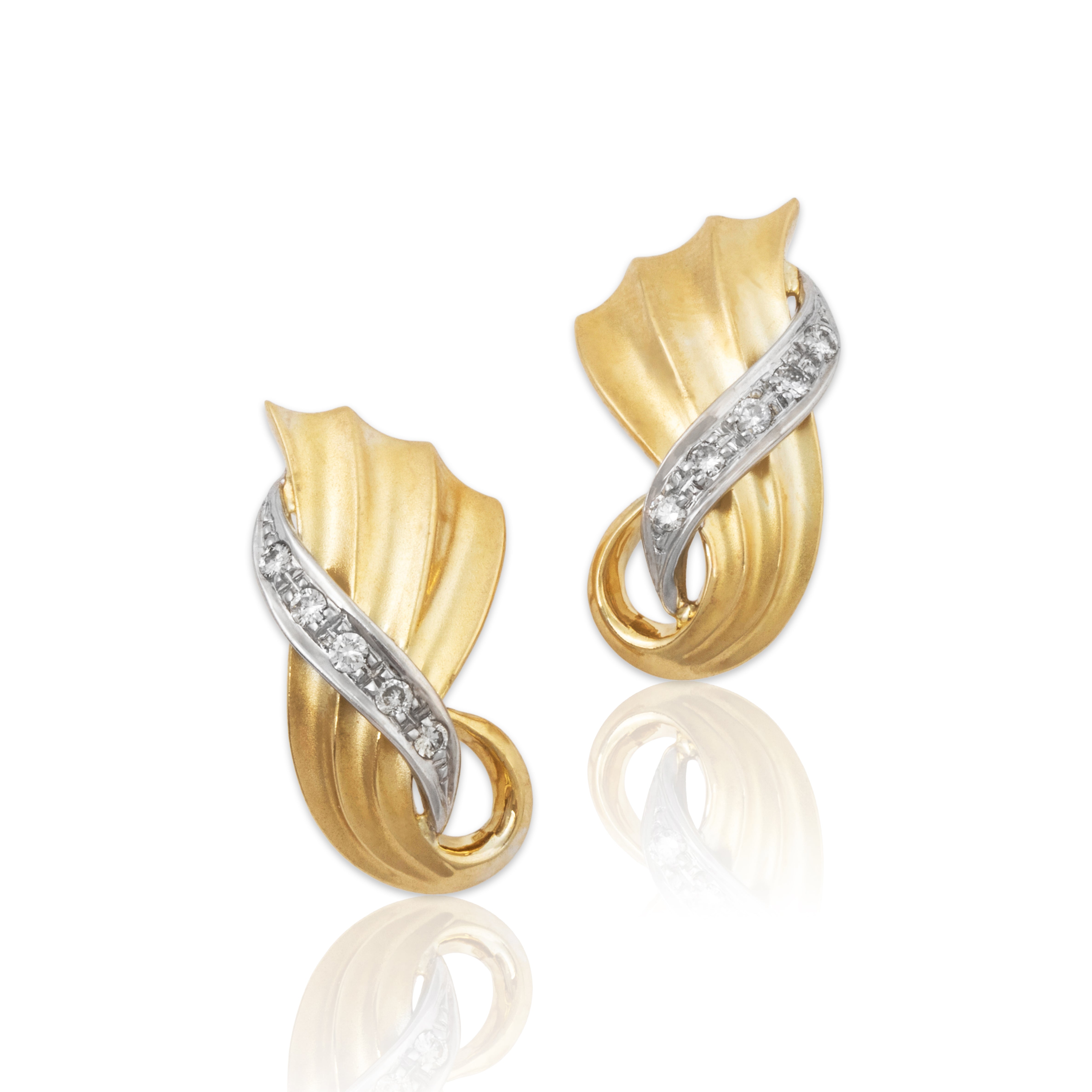 Vintage Chic 14k Yellow Gold Diamond Satin Ribbon Stud Earrings、mySite、hinf8tx79