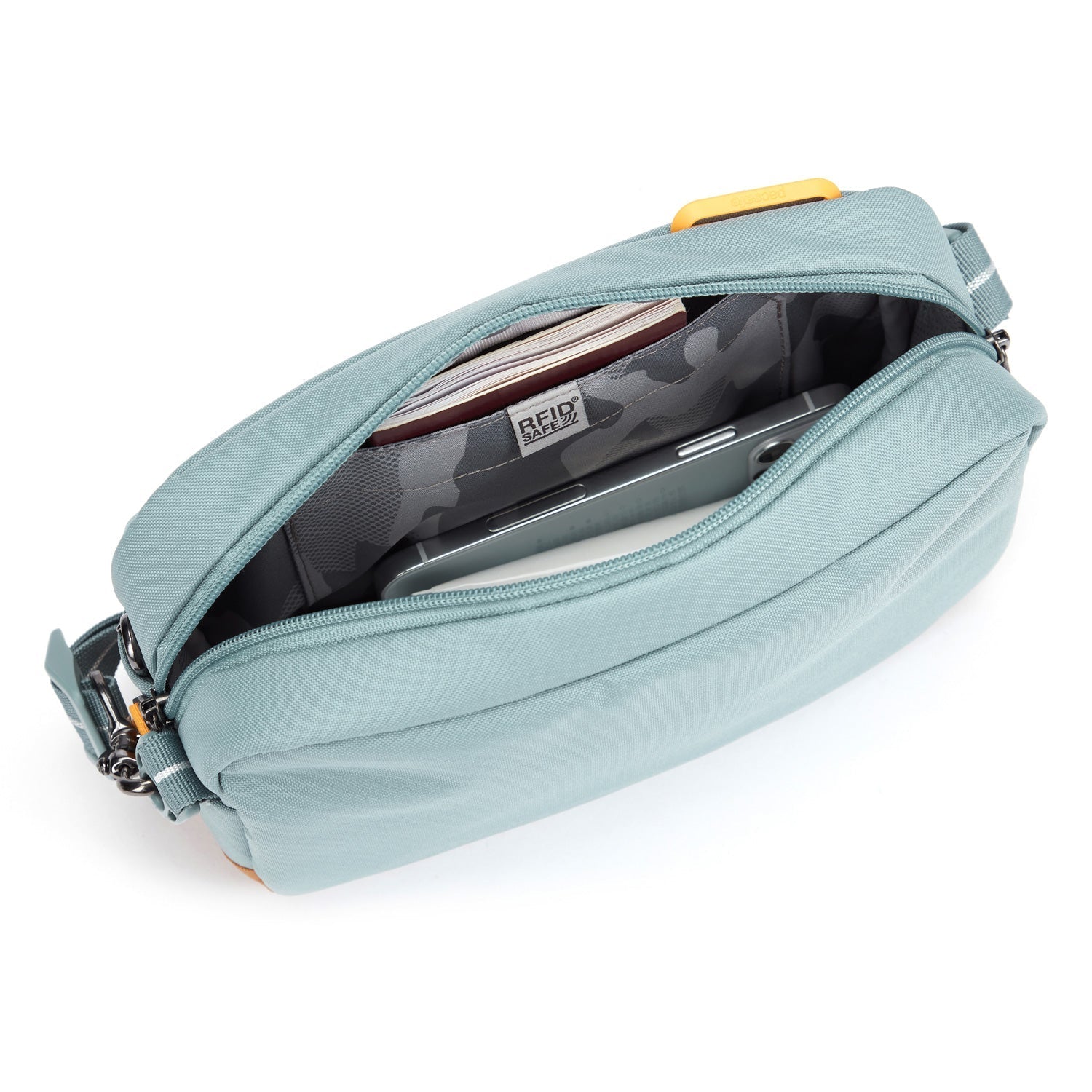 Pacsafe® GO anti-theft crossbody bag、mySite、garagedoors4me