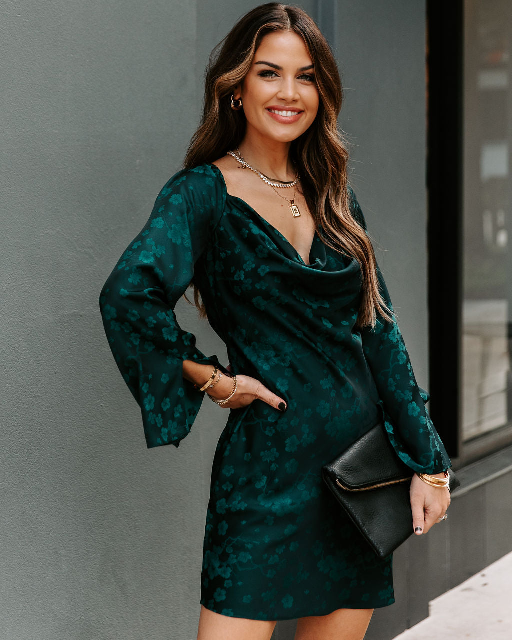 {product_title} - {shop_name}