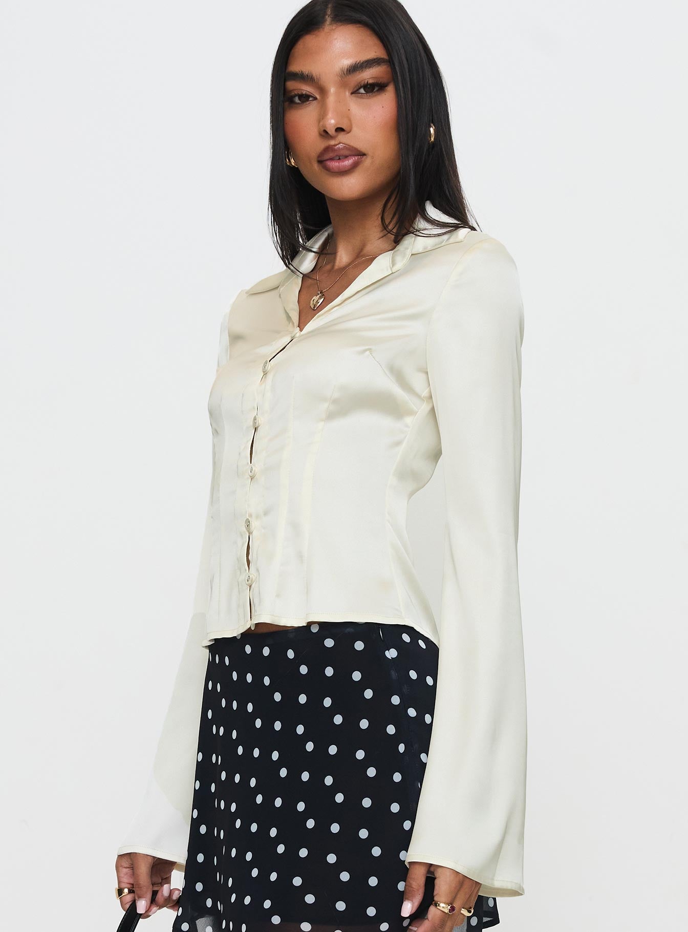 Miravella Long Sleeve Top Cream、mySite、solidvoid