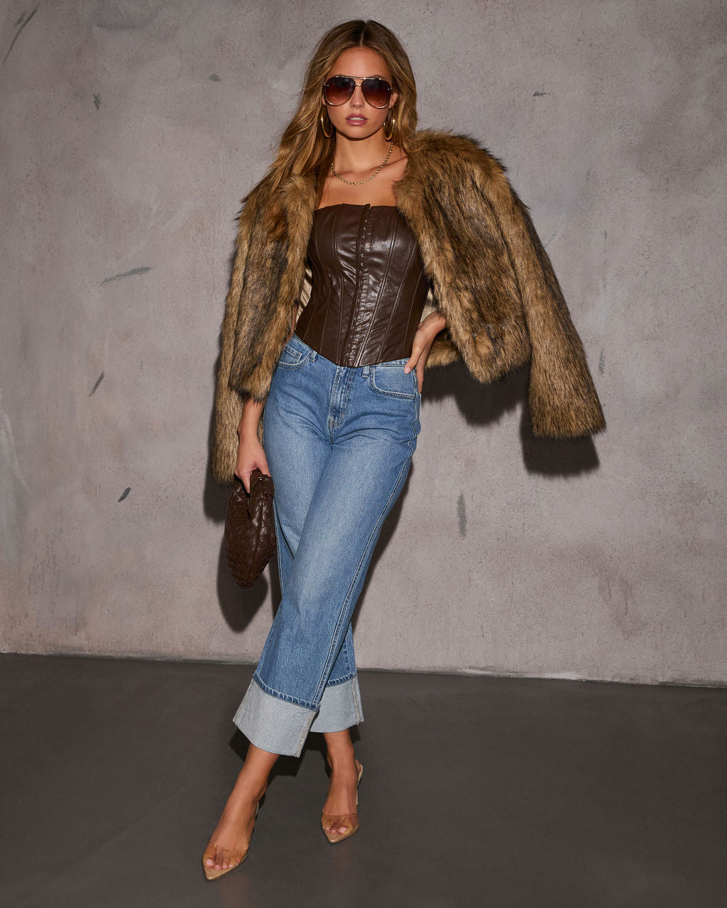 {product_title} - {shop_name}