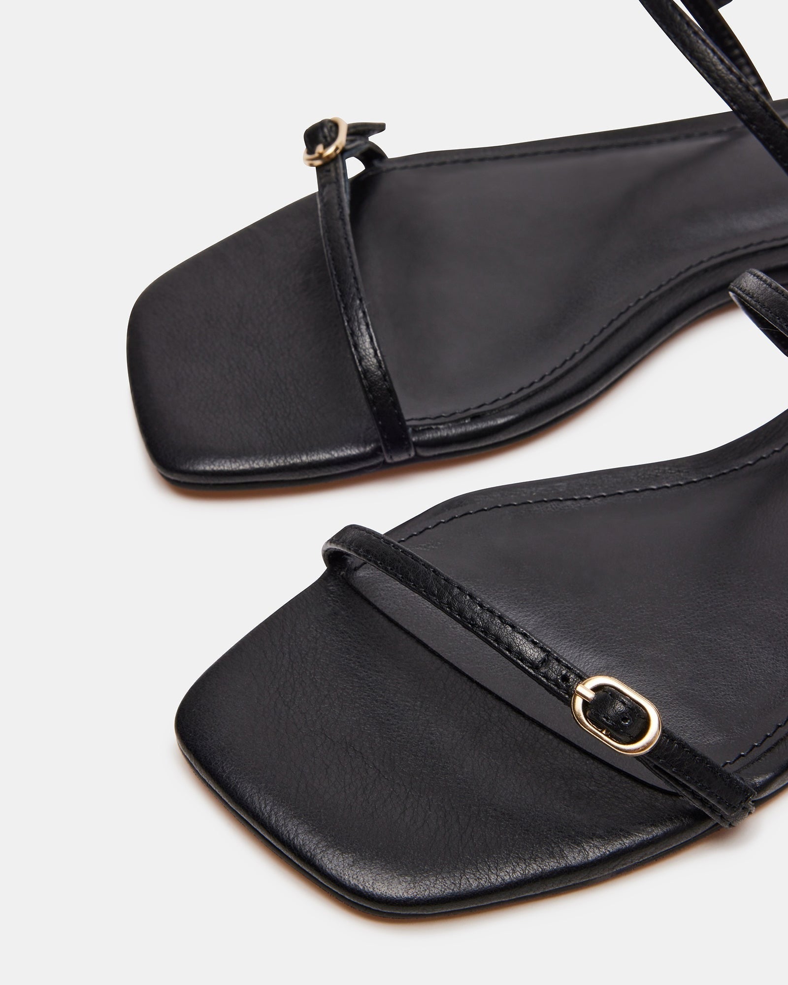 TUNDRA BLACK LEATHER、mySite、gtrtttuynbv