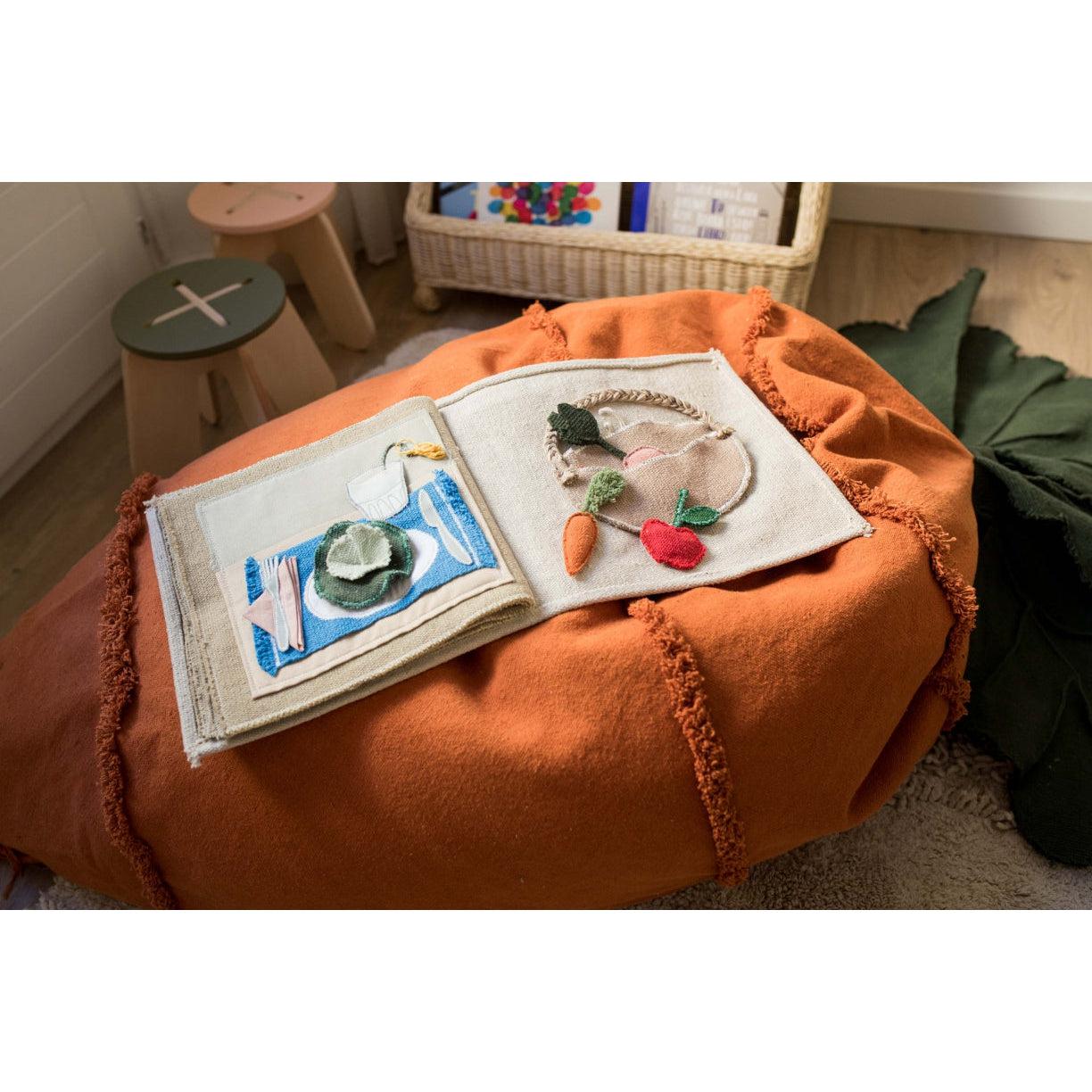 Oli & Carol Cool Kids Eat Healthy Textile Book、mySite、gigharbornorthrealestate