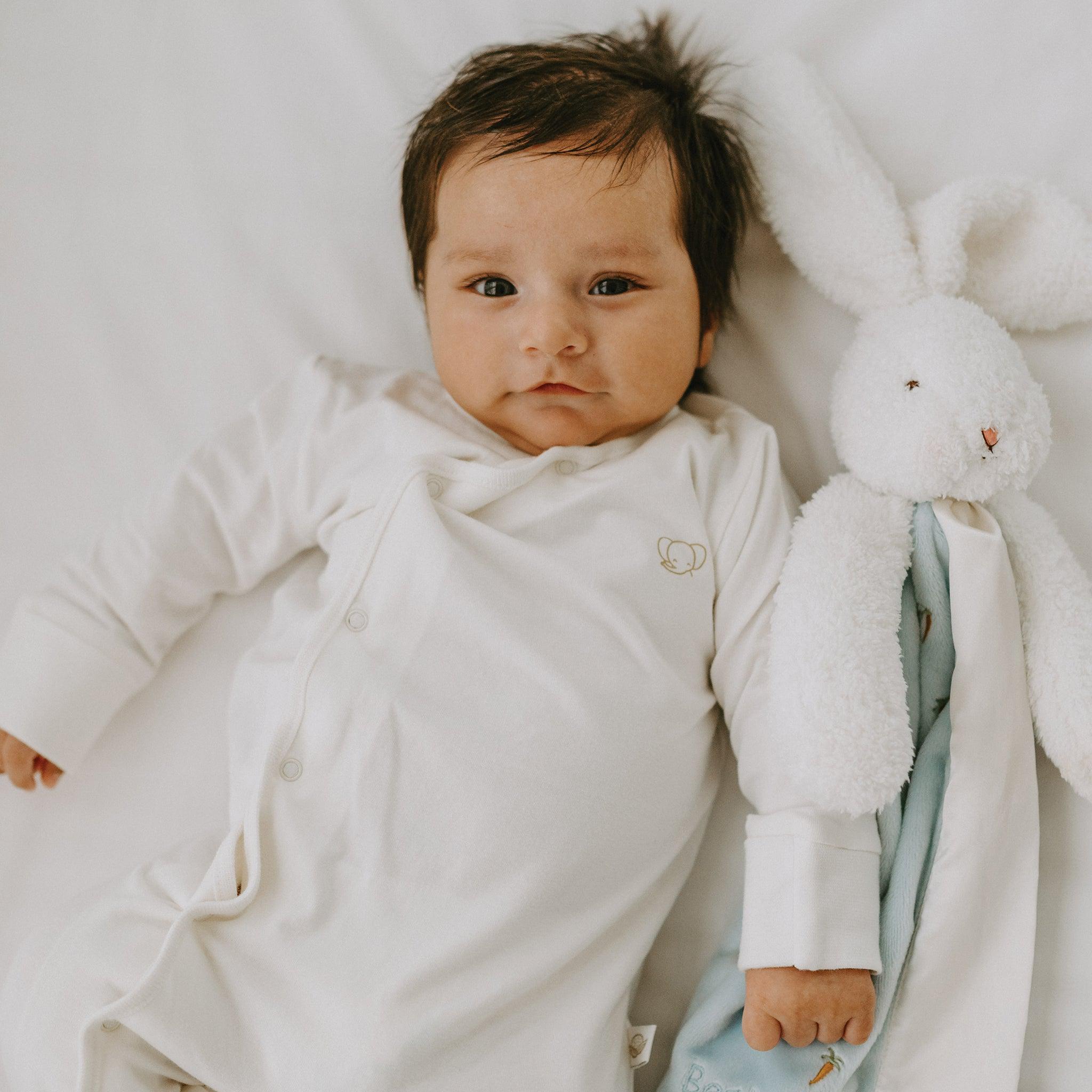 RETIRED - Organic White Baby Bundle Gift Set、mySite、g9winljtr