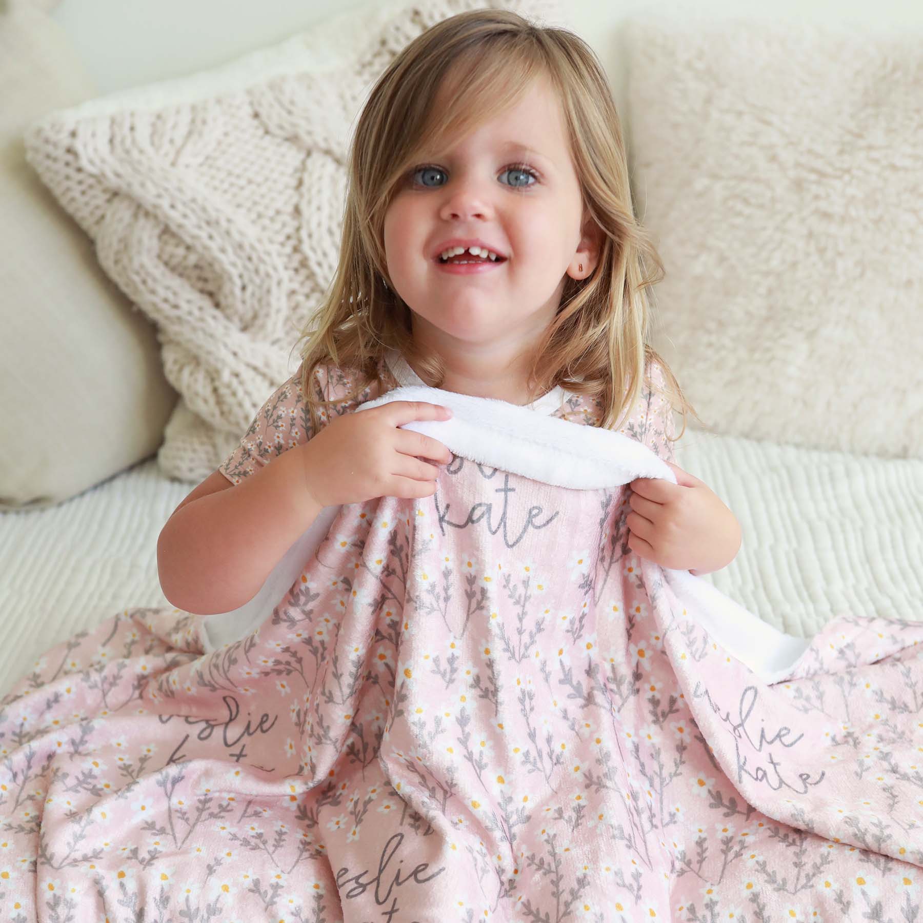  Weslie's Wildflower Personalized Kids Blanket、mySite、layawaytickets