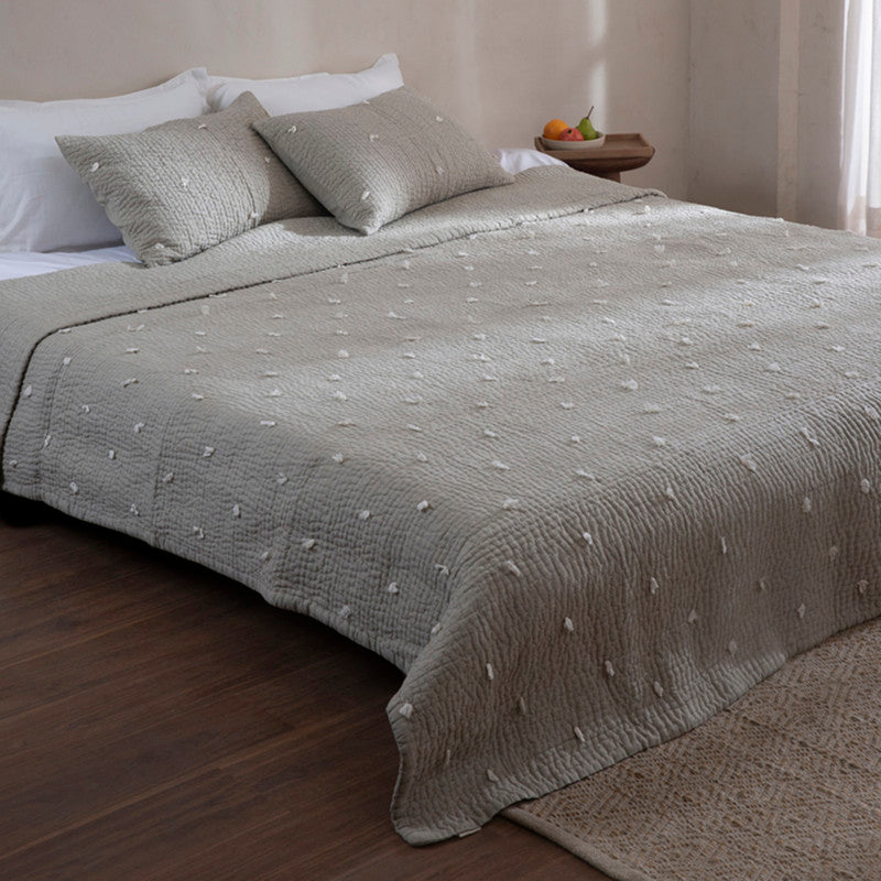 Cotton Bedspread with Pillow Covers | Beige | Set of 3、mySite、camillekostekn