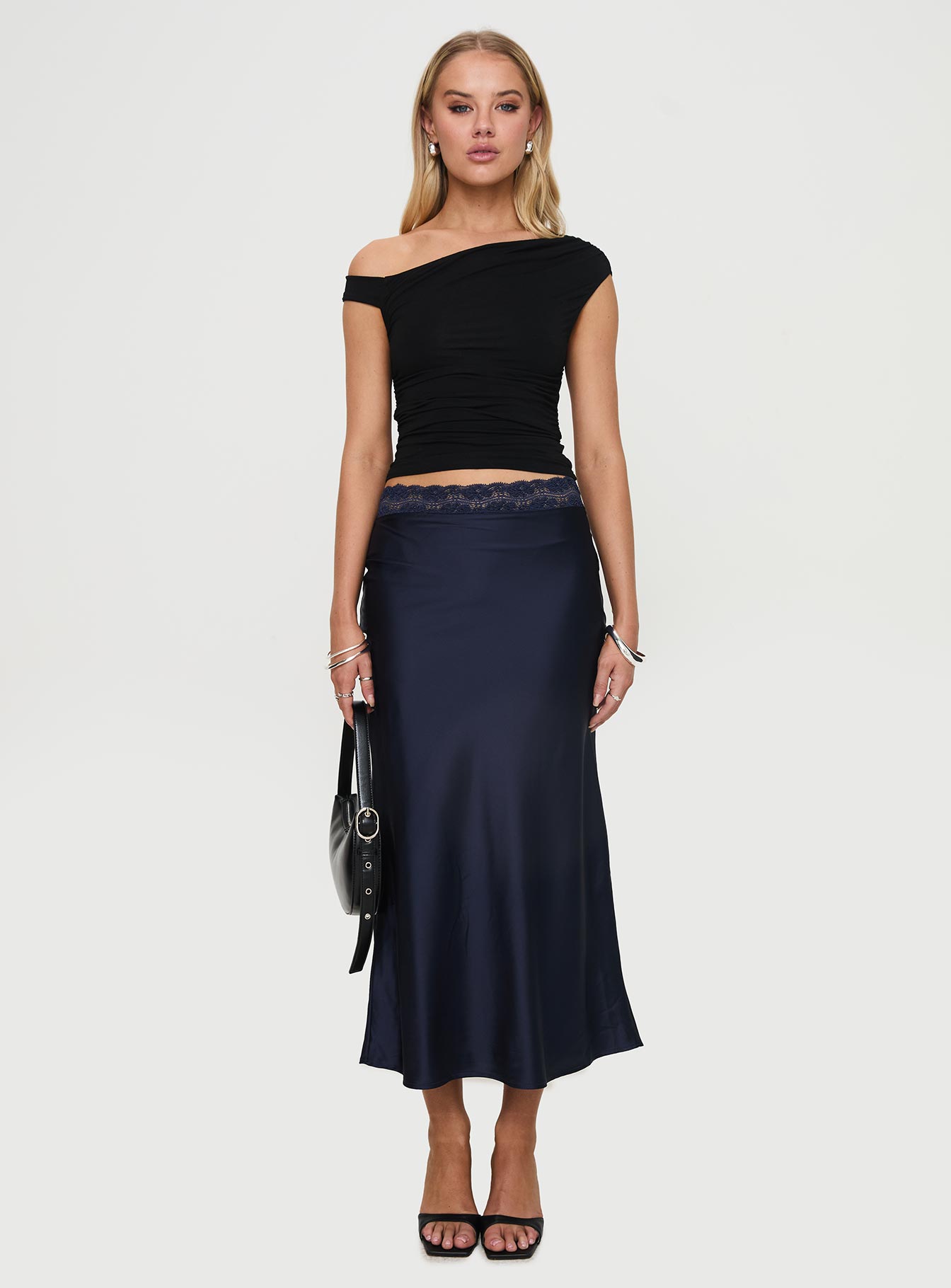 The Charmaine Maxi Skirt Navy、mySite、solidvoid