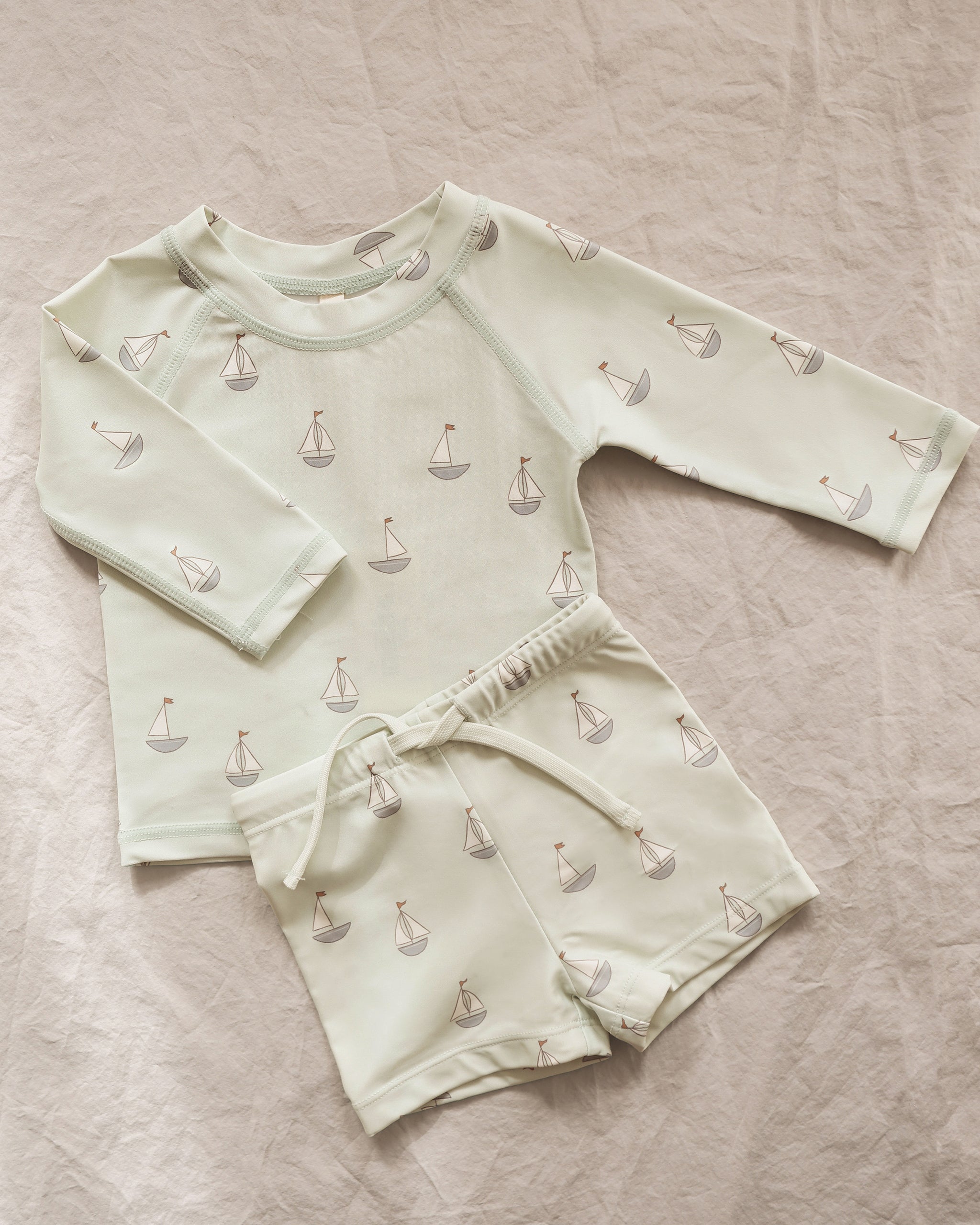  Finn Rashguard + Short Set || Sailboats、mySite、layawaytickets