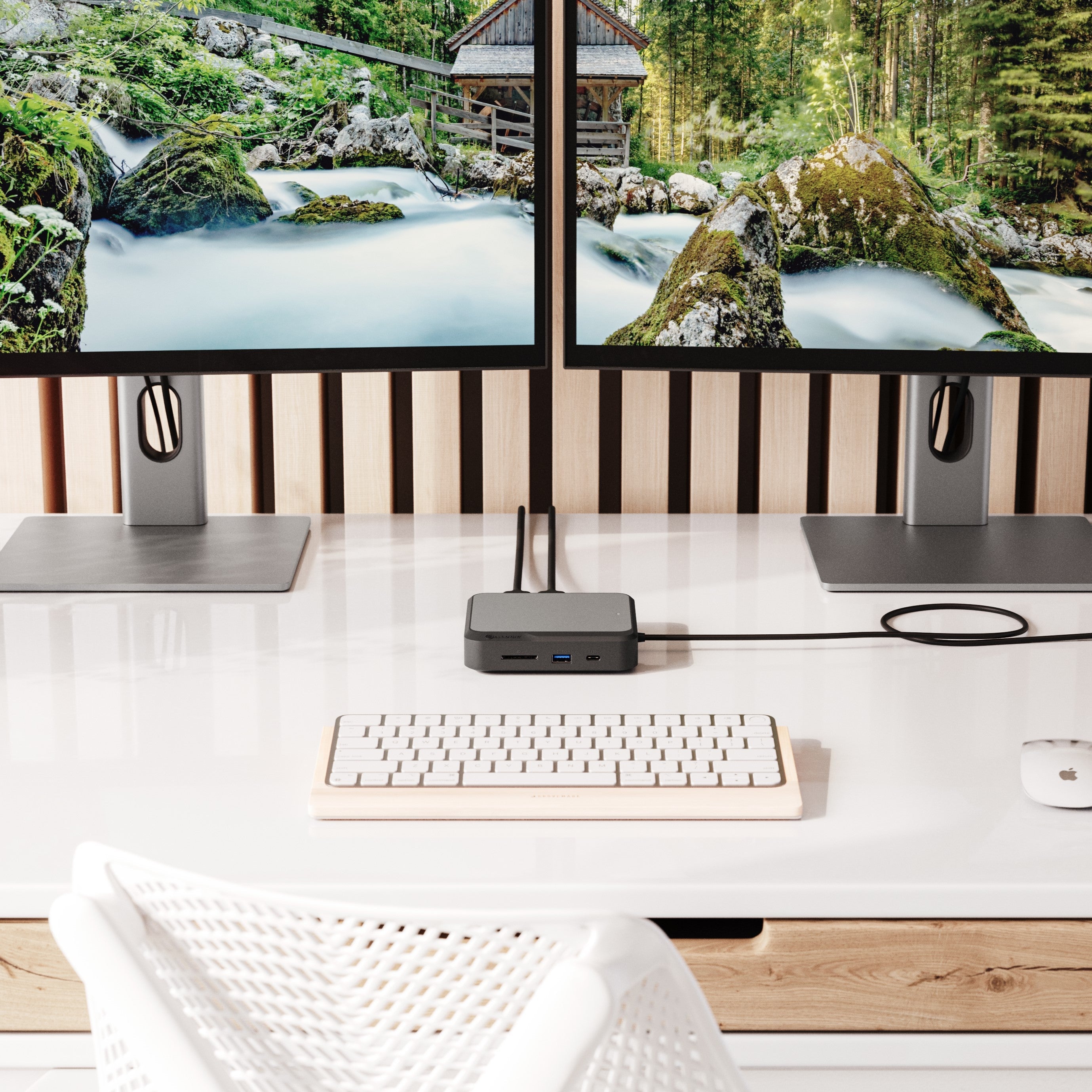 CLARITY 27 UHD 4K Monitor + Dual 4K Universal Docking Station _ HDMI Edition、mySite、fannypackpong