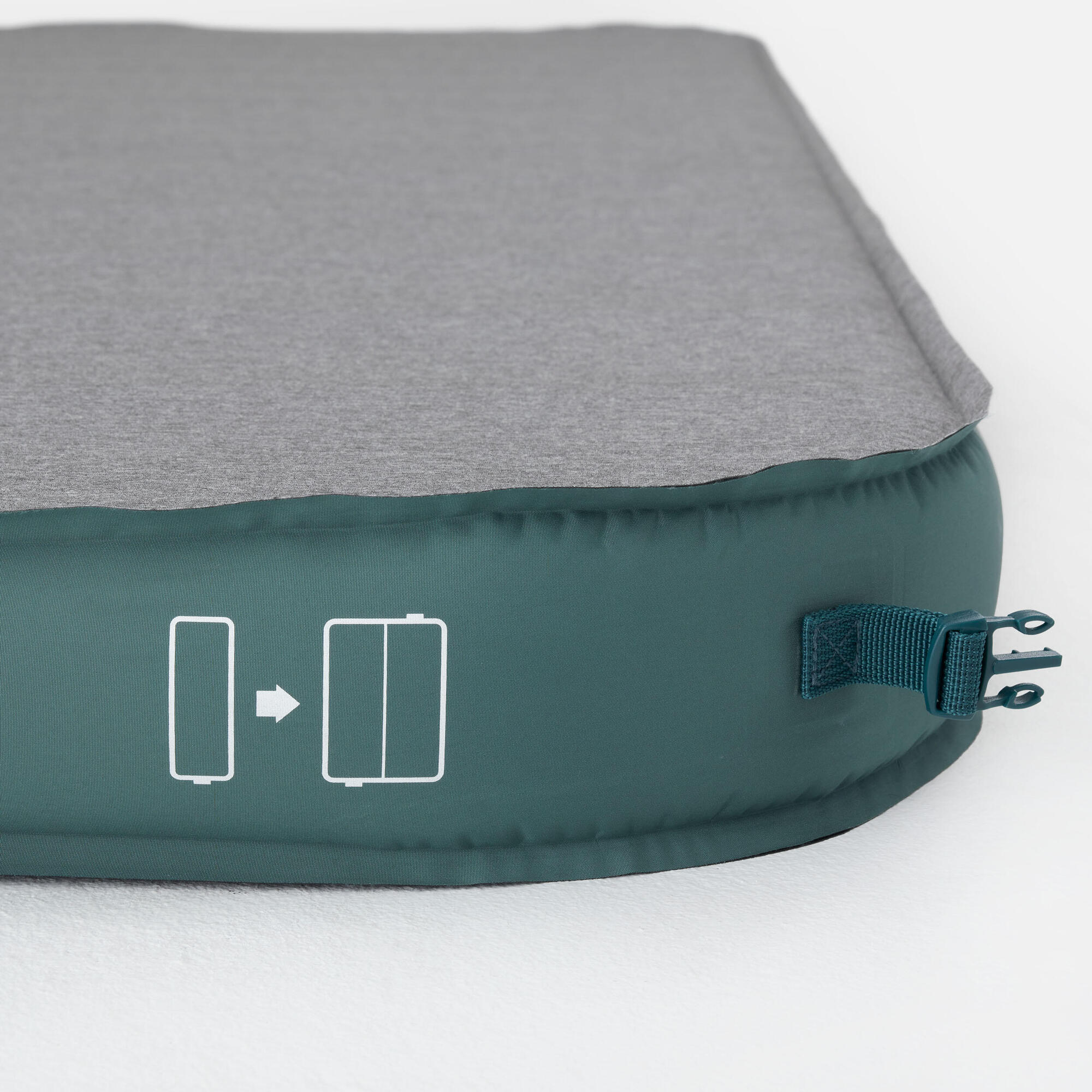 Quechua Ultimate Comfort Self-Inflating Mattress