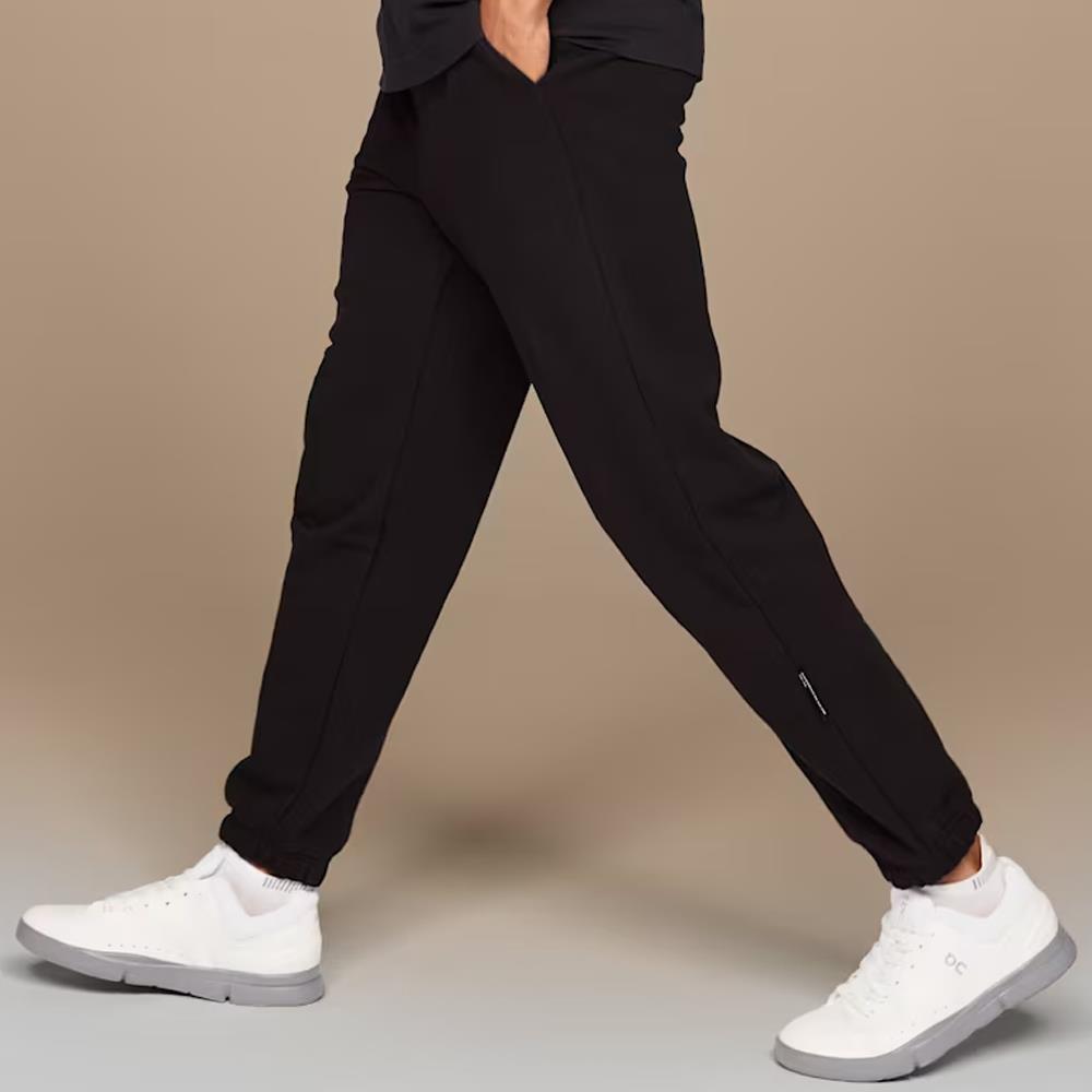 On Men's Club Pant - Black
