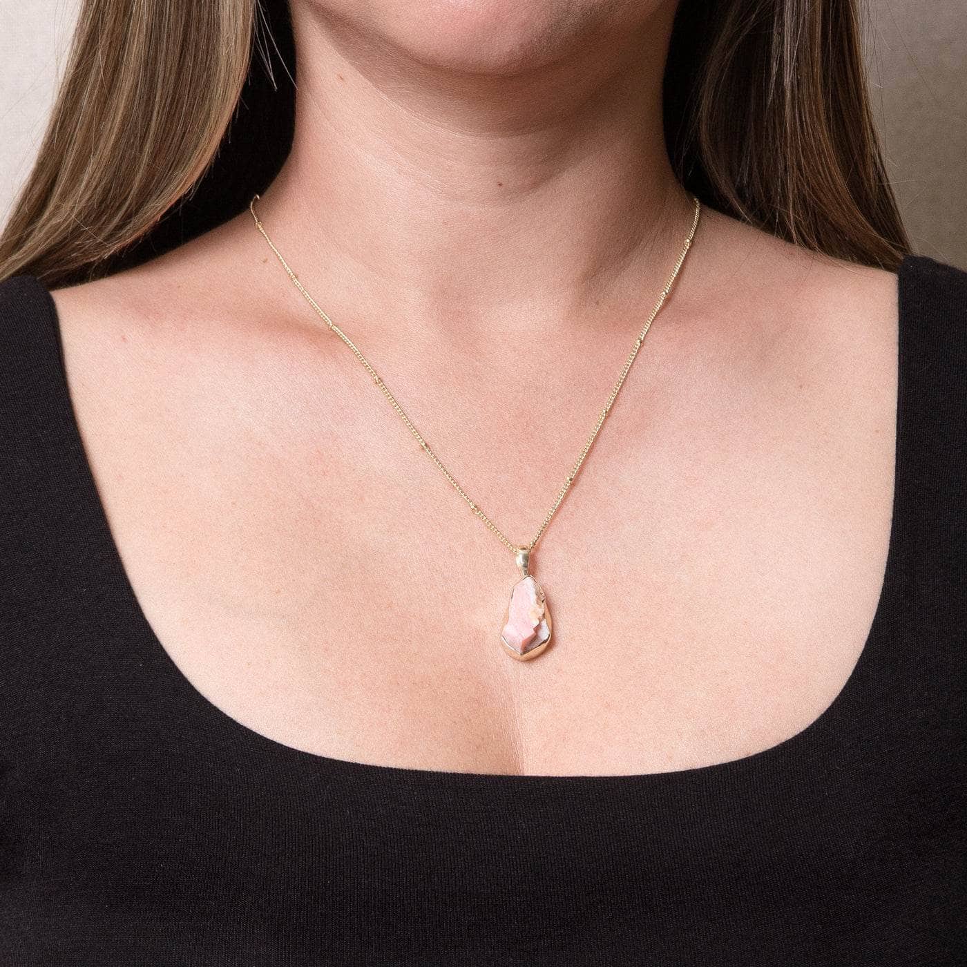 Pink Opal Raw Crystal Necklace、mySite、hinf8tx79