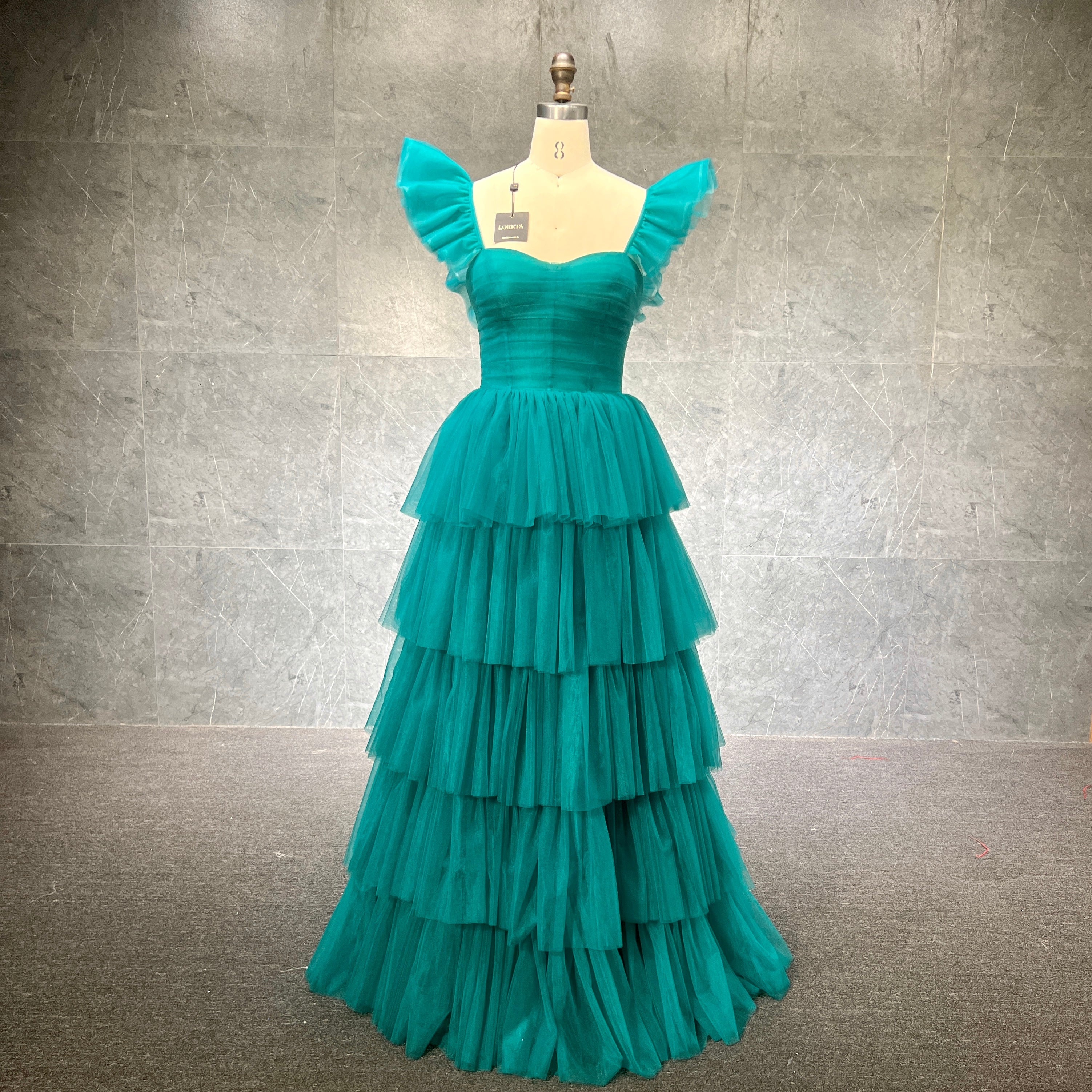 {product_title} - {shop_name}