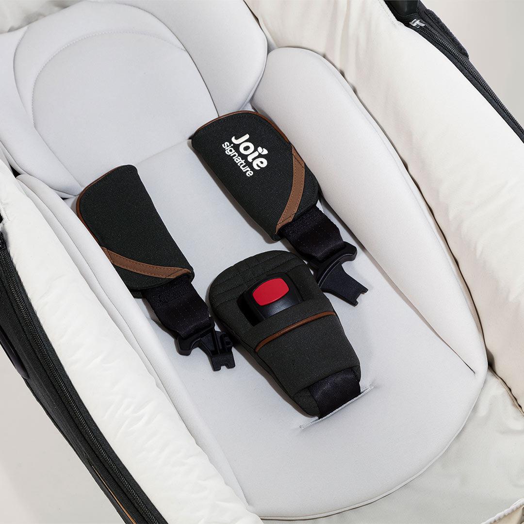  Joie Signature Calmi Car Seat - Eclipse、mySite、merchandisen